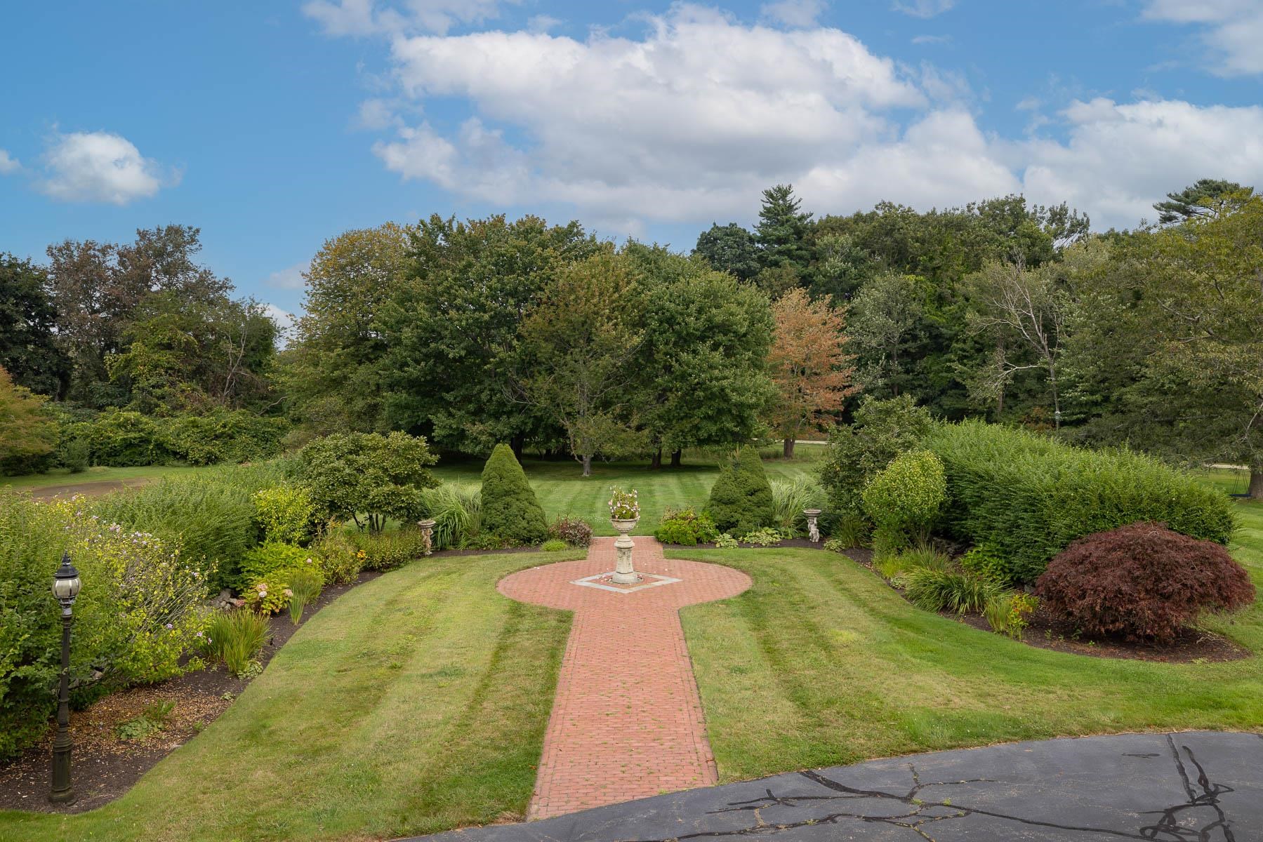 main property photo 40