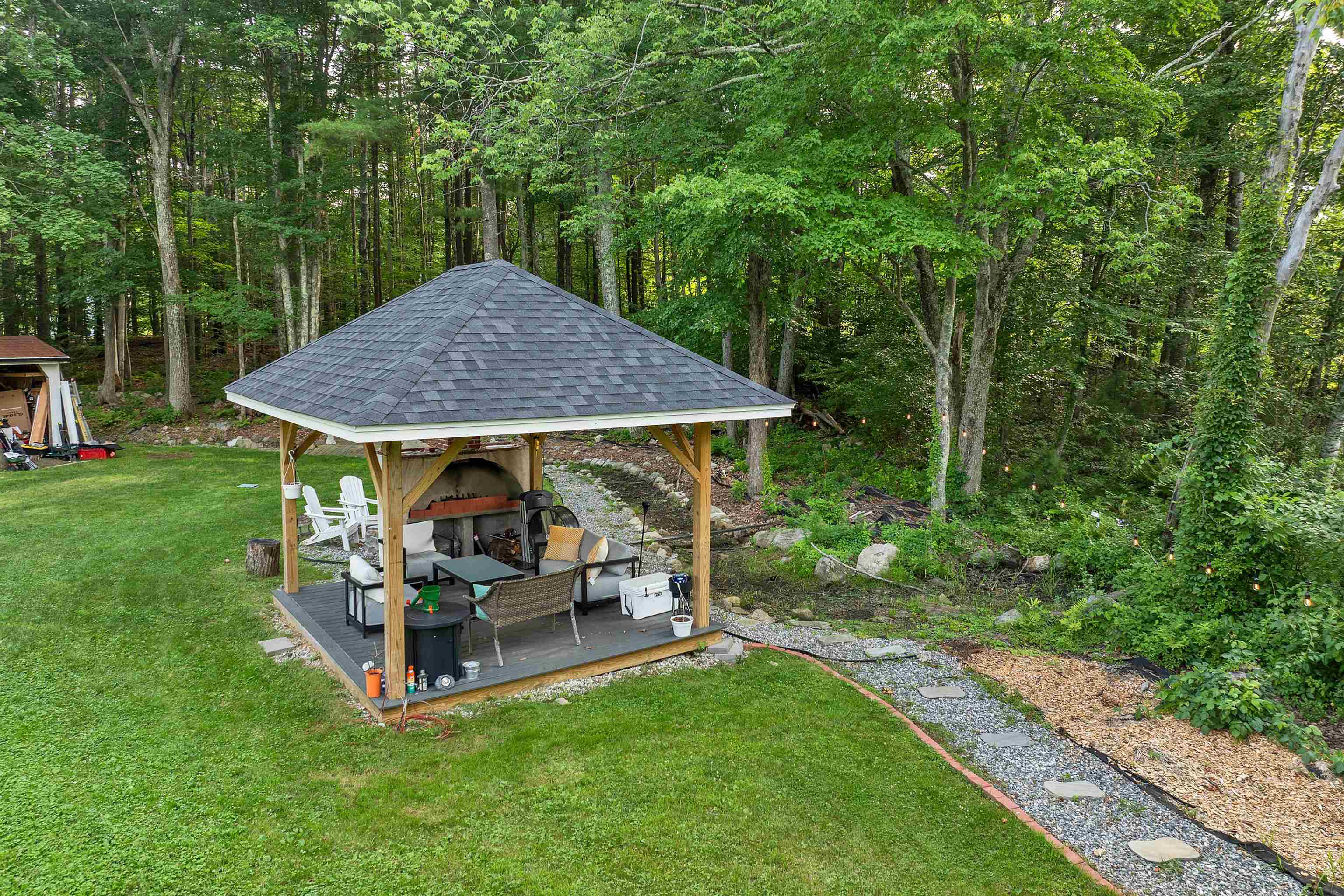 main property photo 45