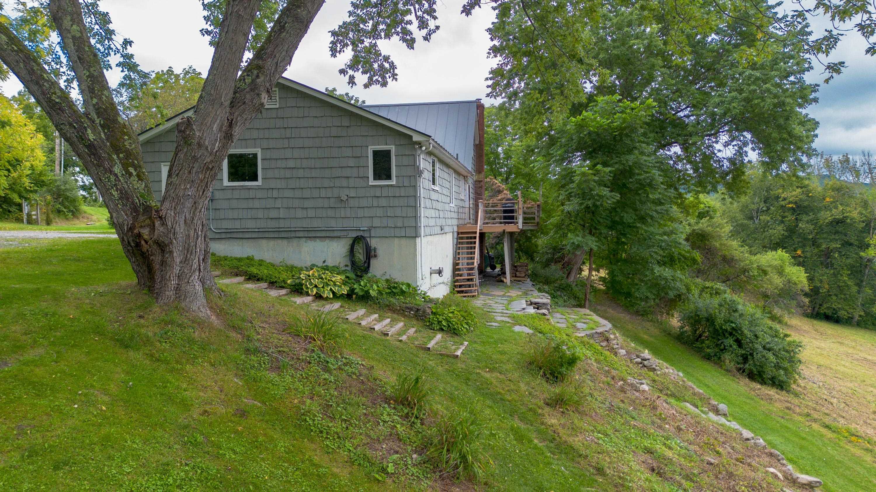main property photo 49