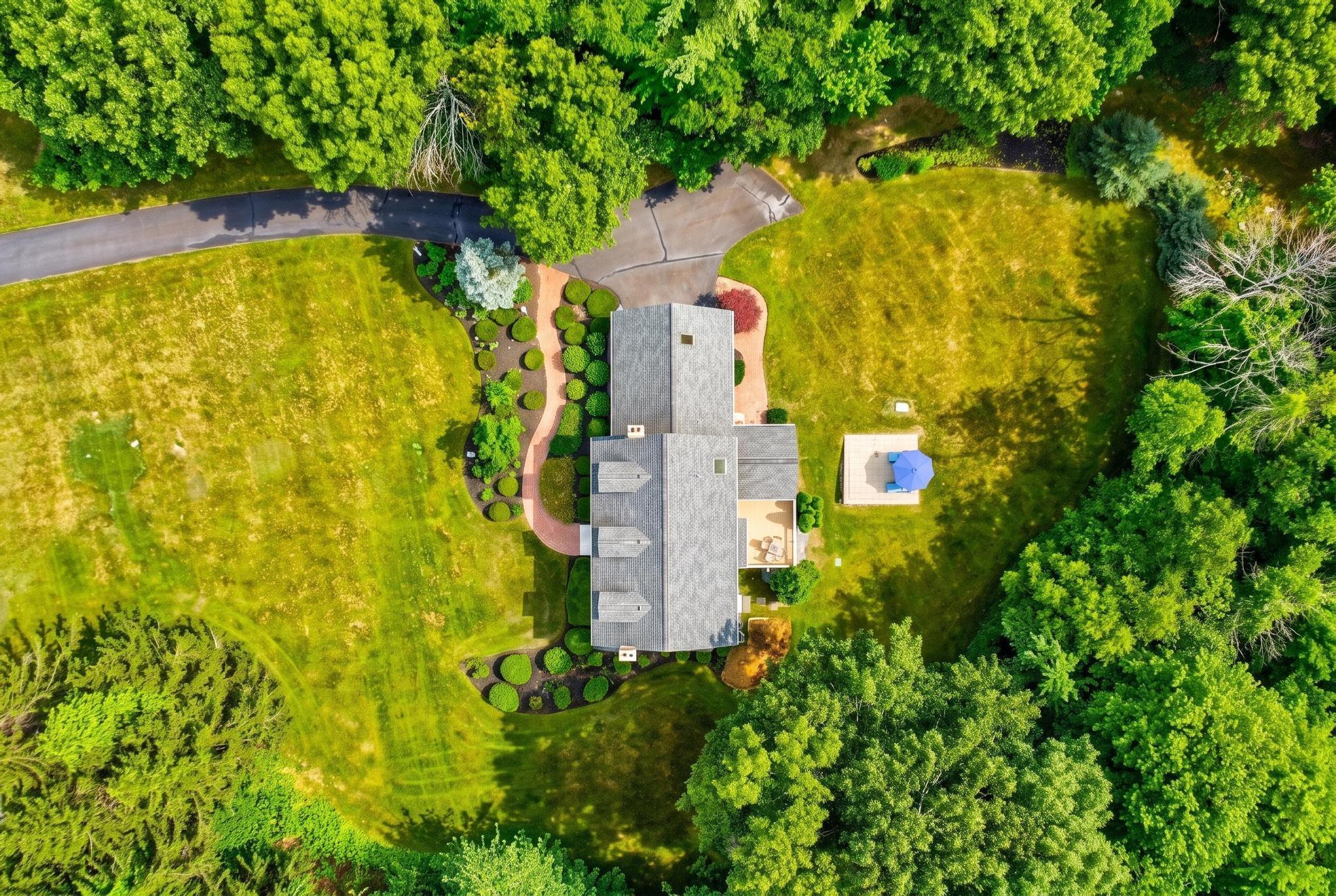 main property photo 41