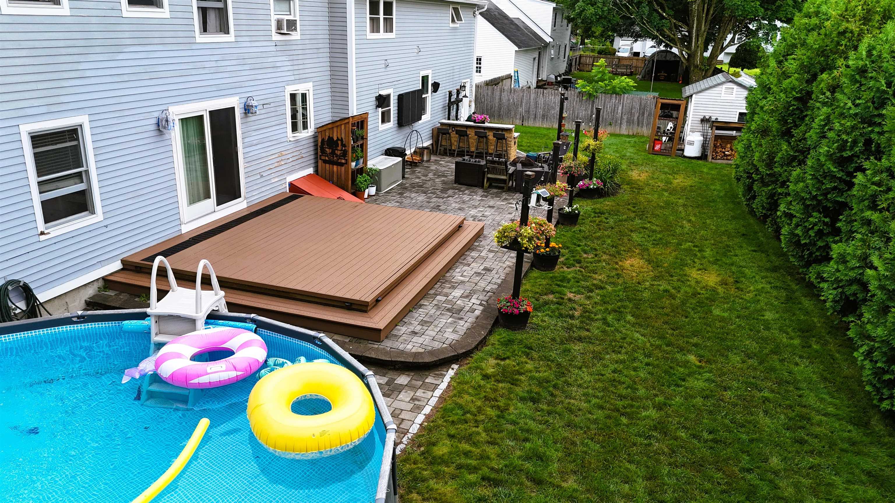 main property photo 4