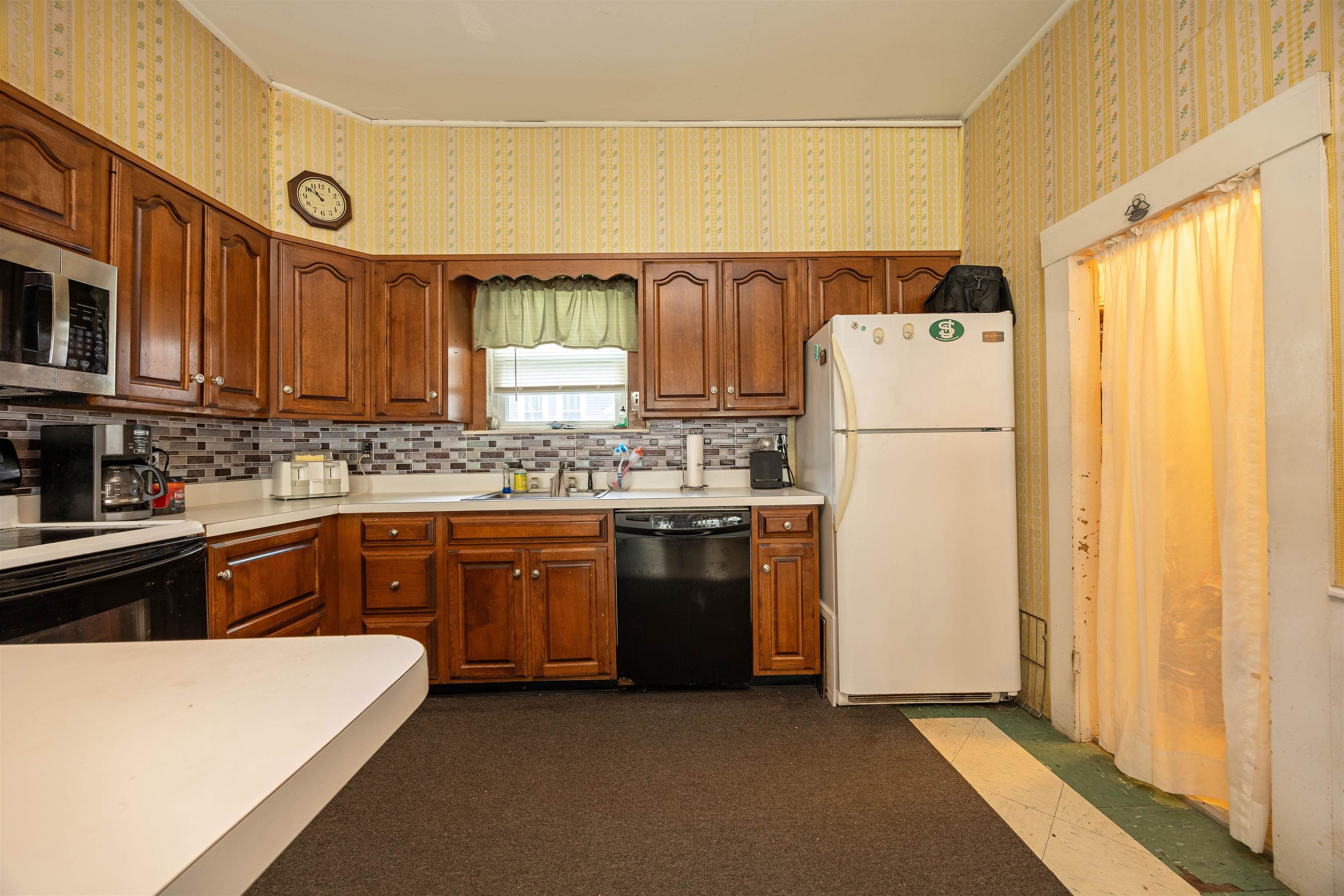 main property photo 21