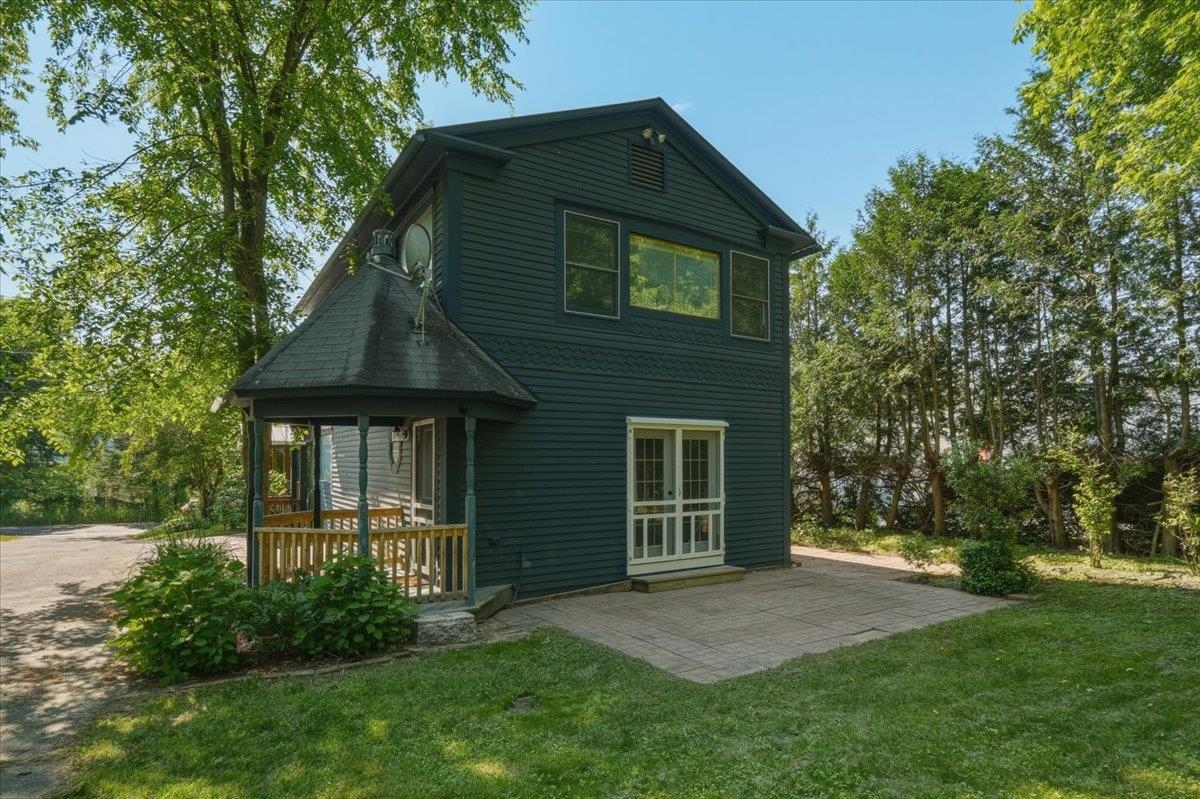 main property photo 50