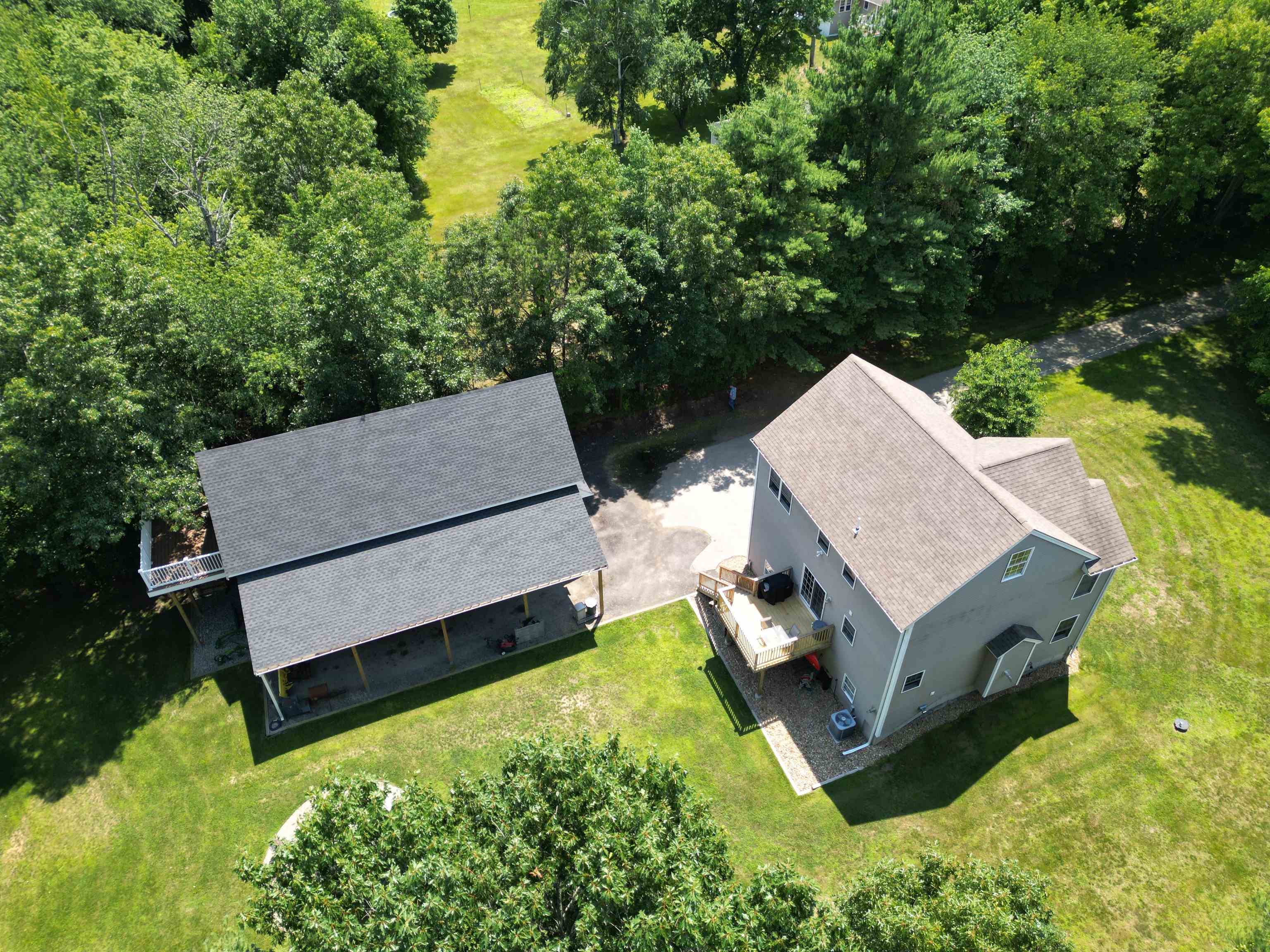 main property photo 45