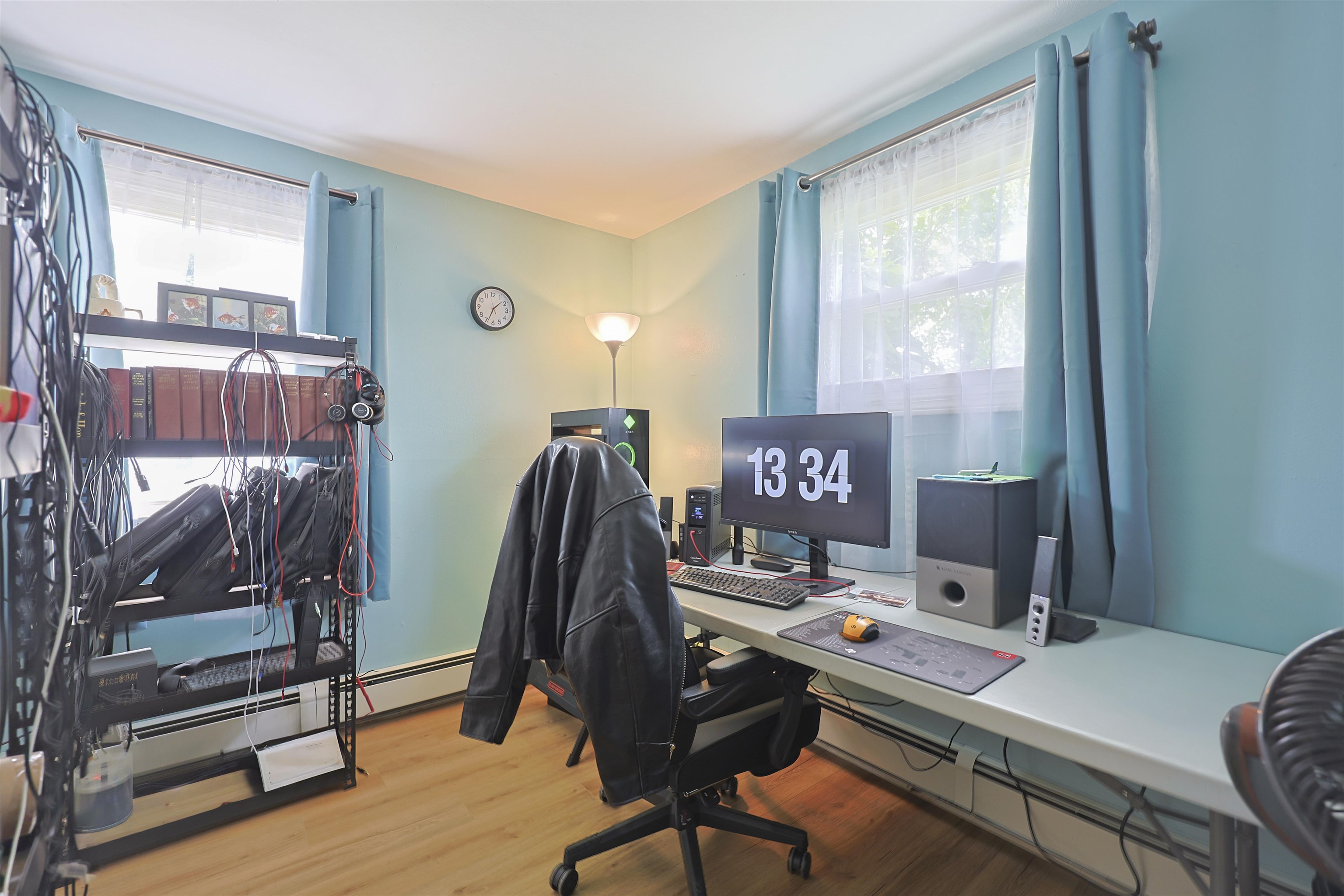 main property photo 30