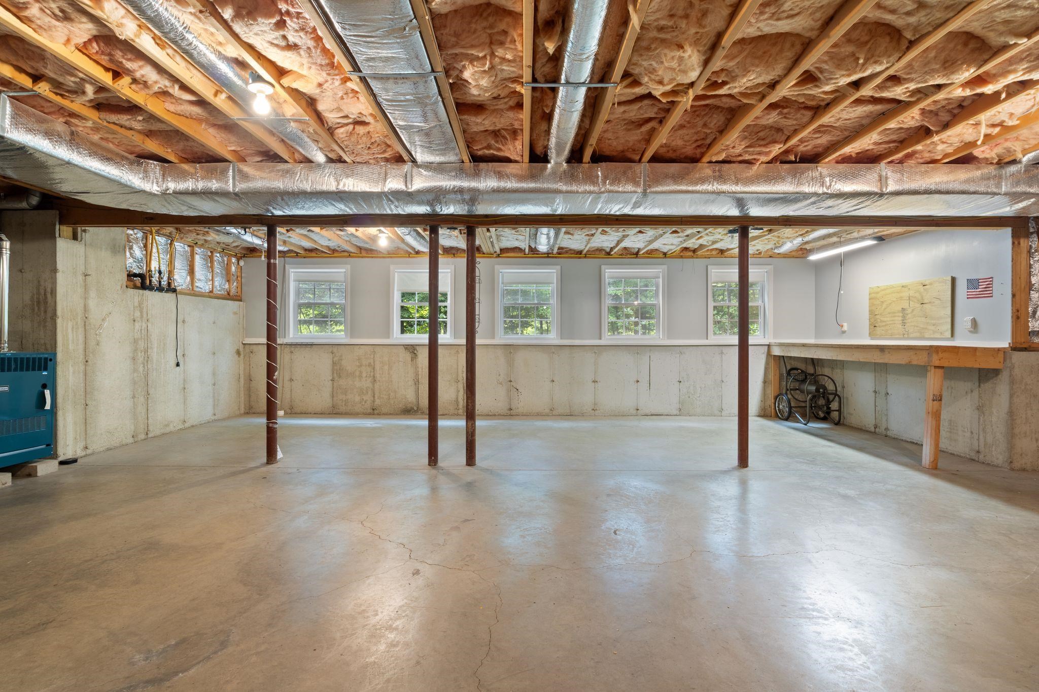 main property photo 34