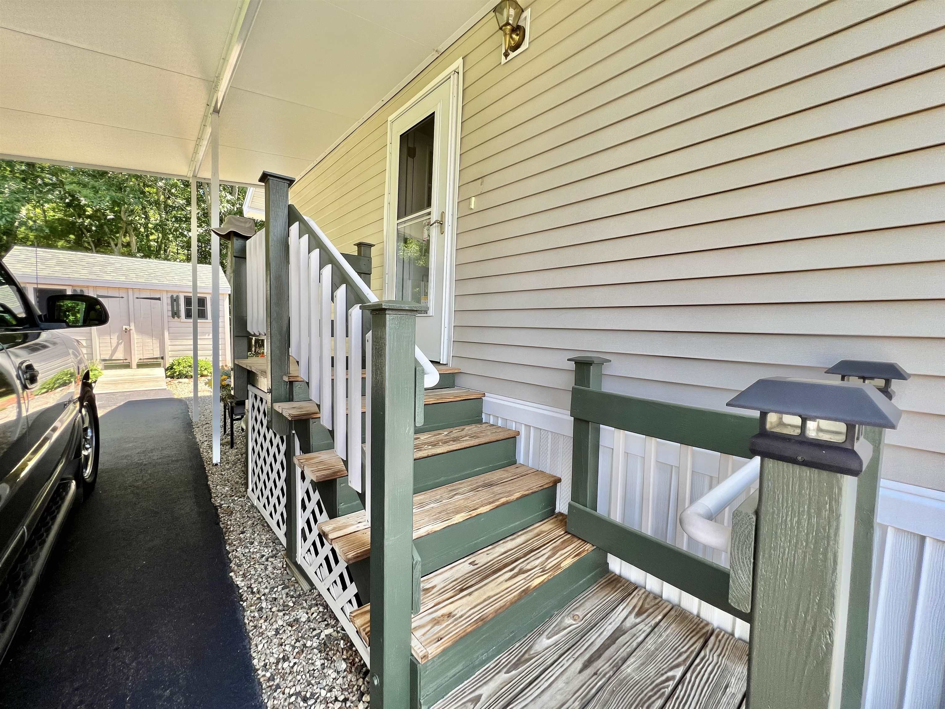 main property photo 29