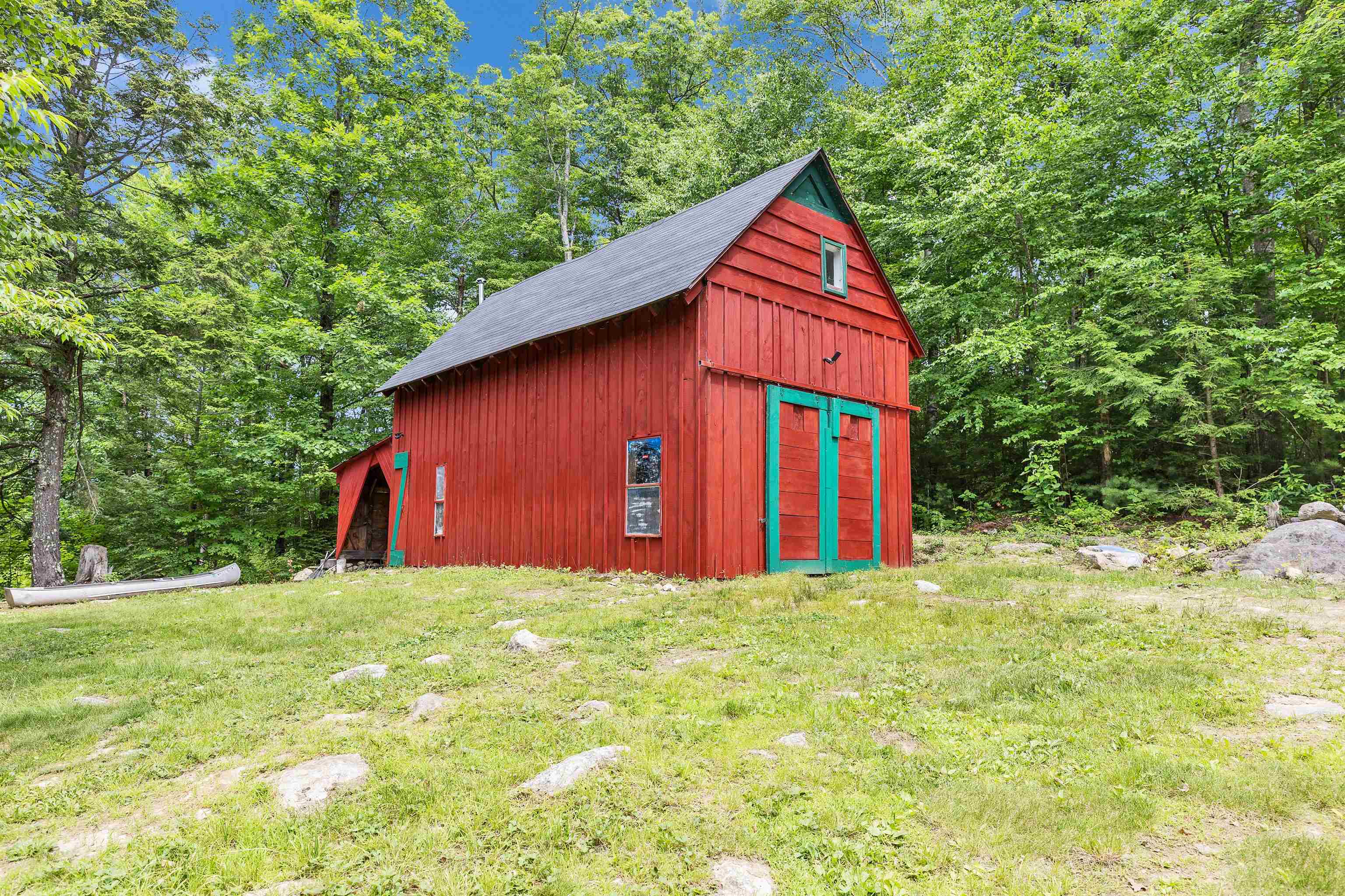 main property photo 23