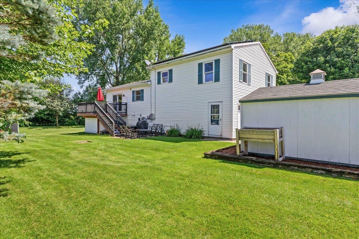 main property photo 30