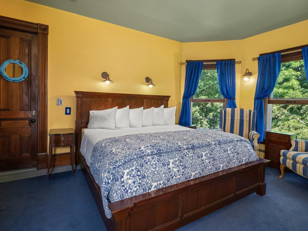 main property photo 19