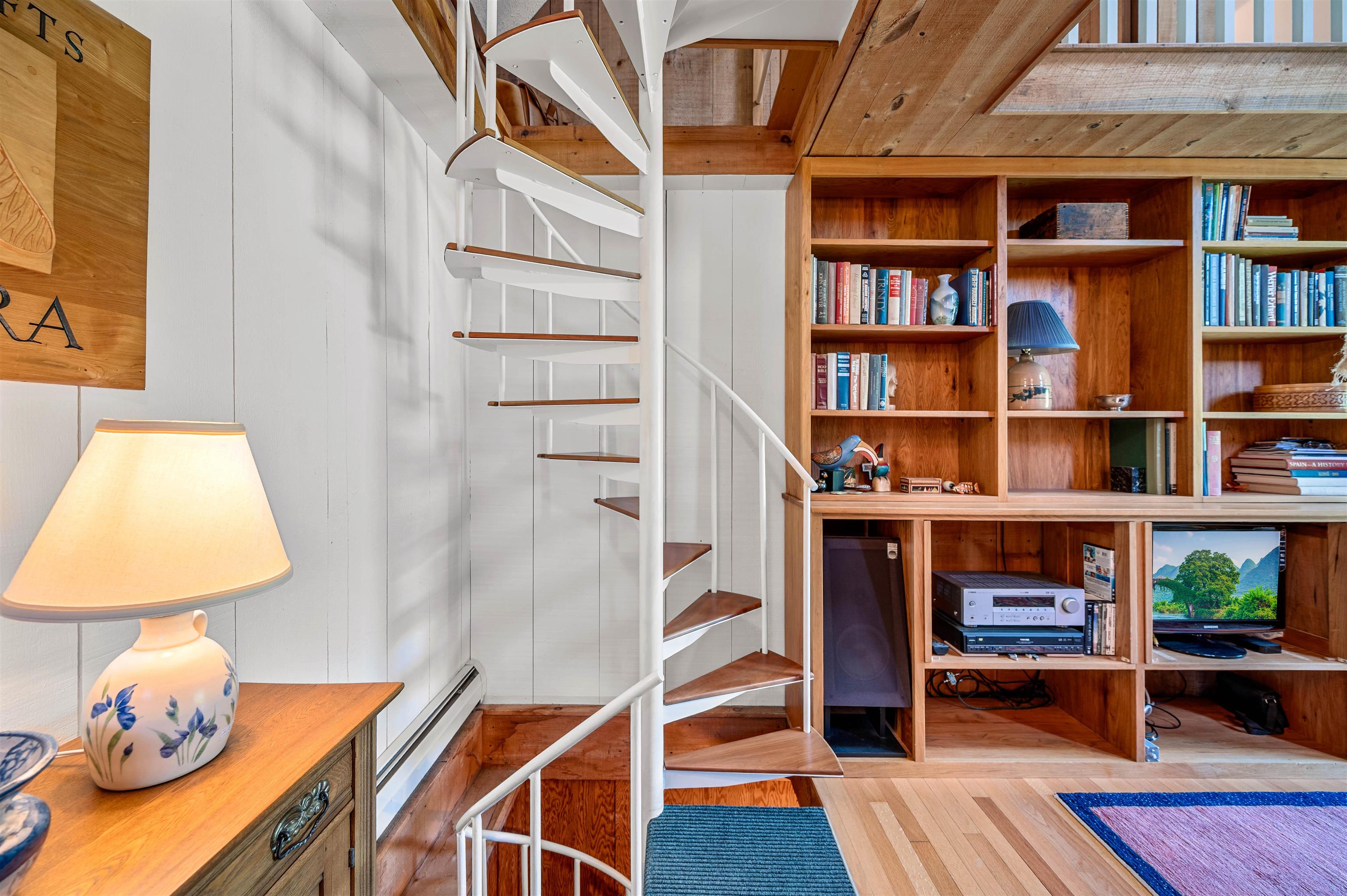 main property photo 29