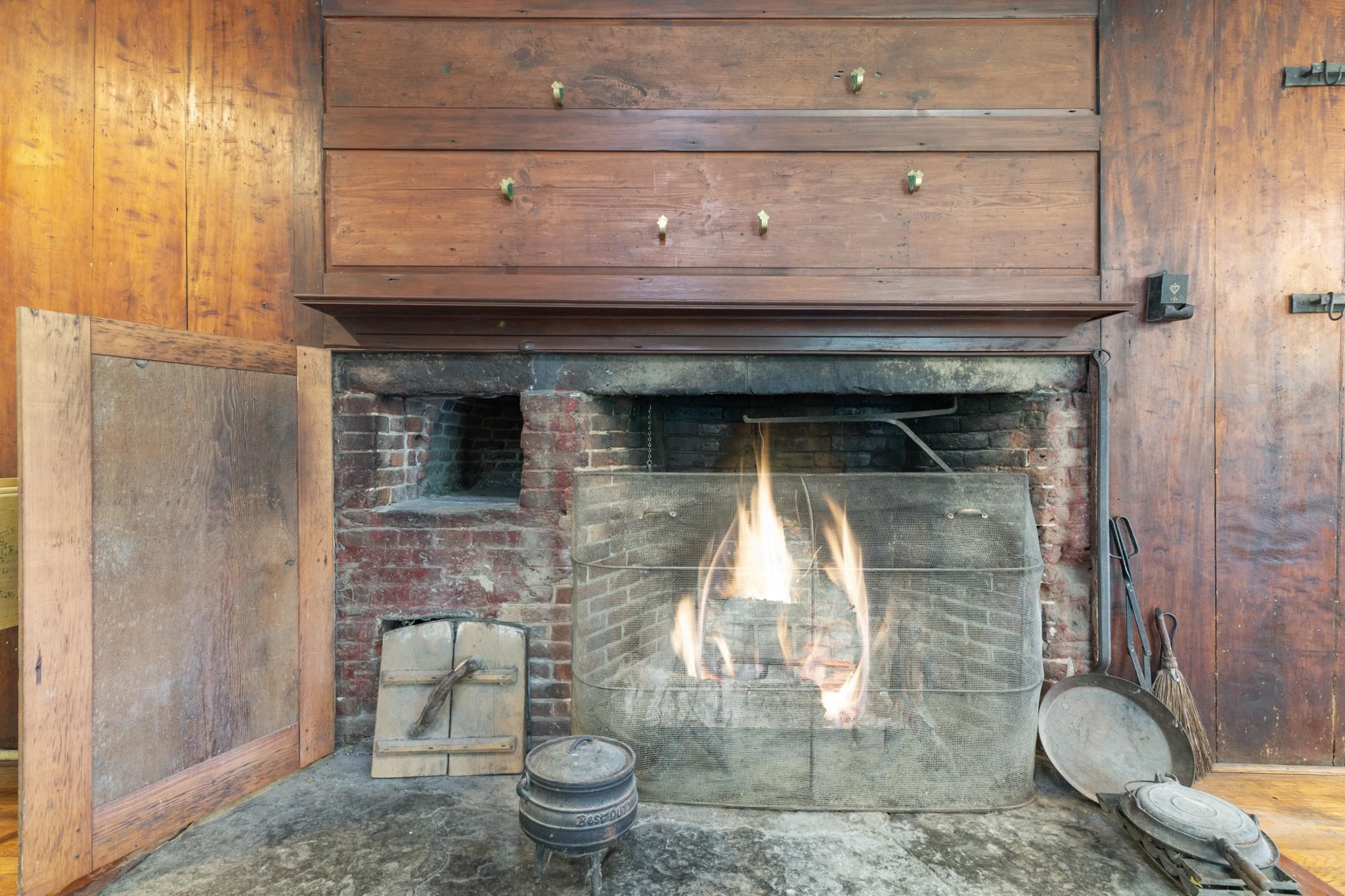main property photo 5