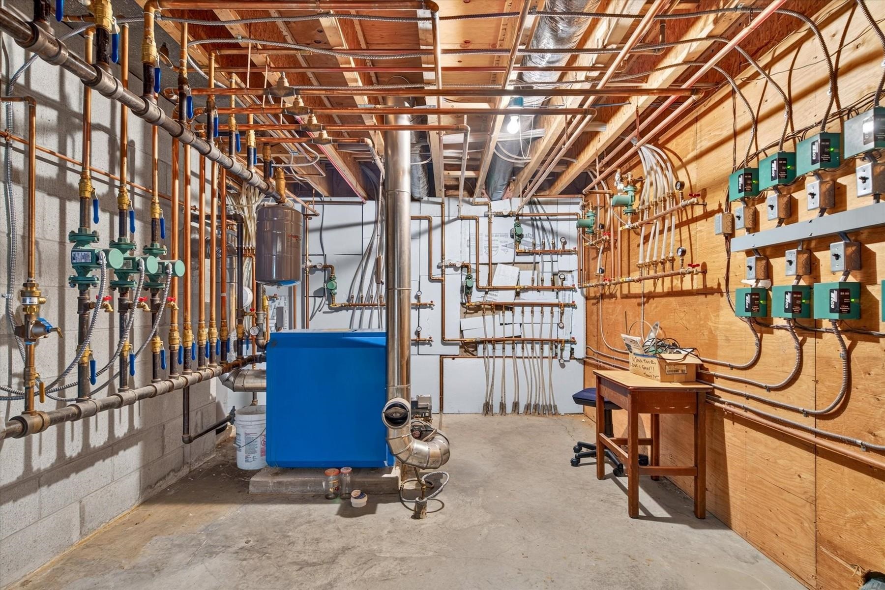main property photo 50