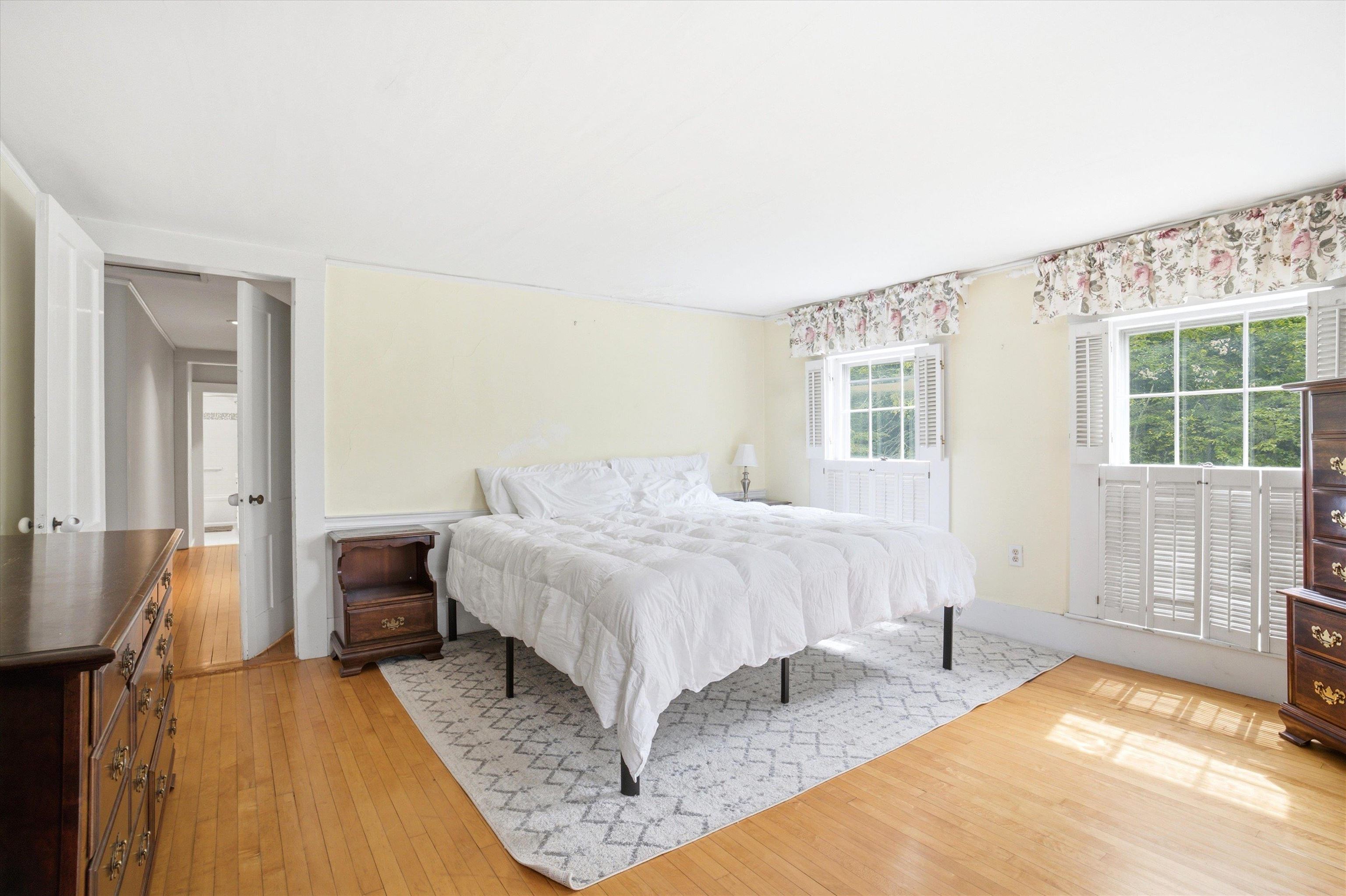 main property photo 45