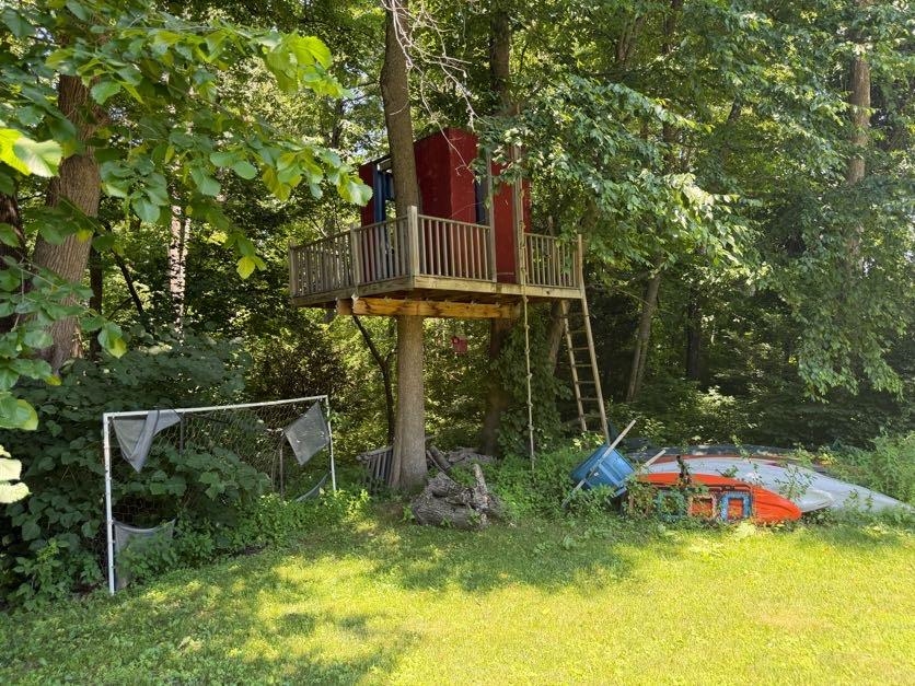 main property photo 30