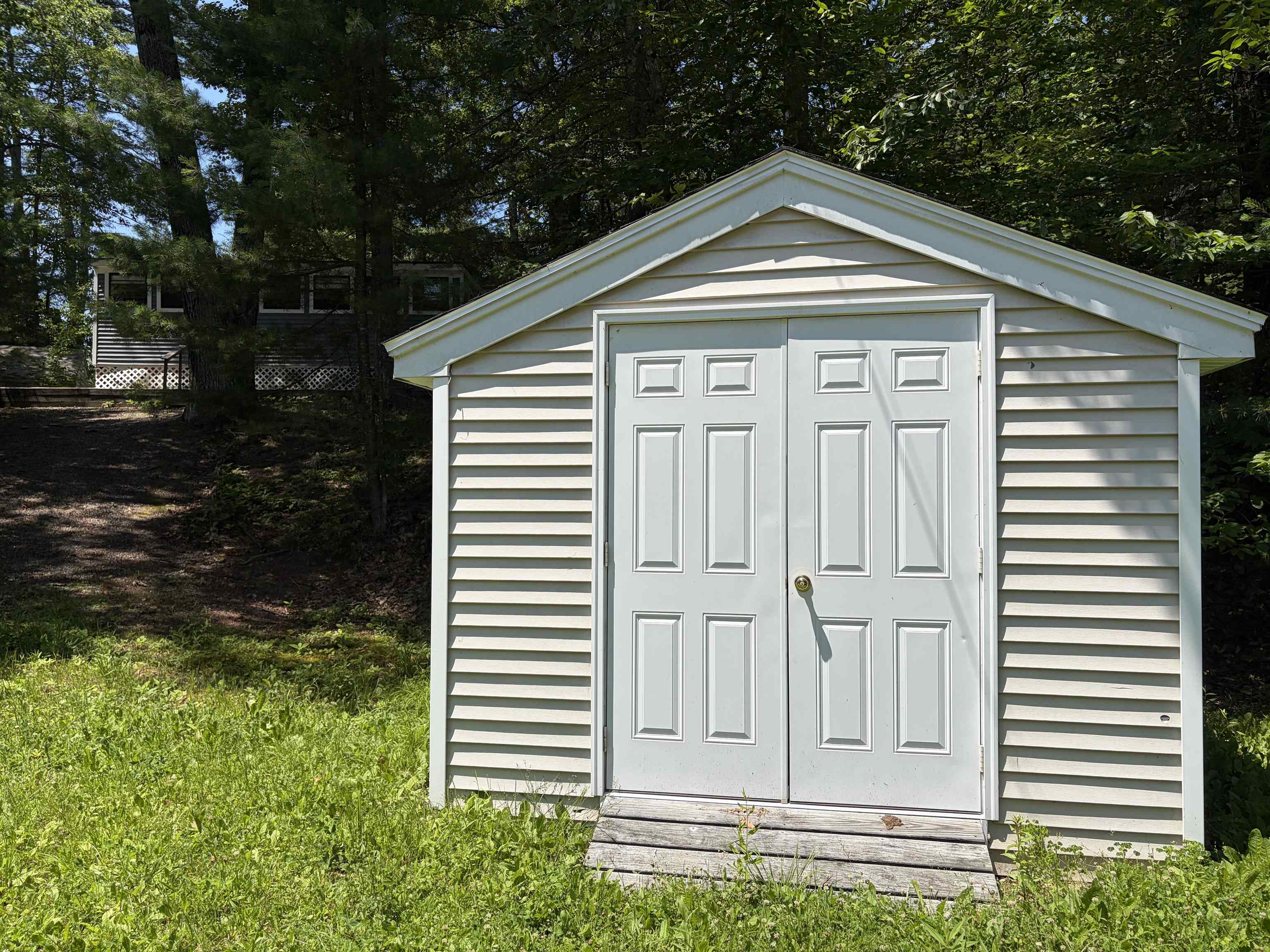 main property photo 14