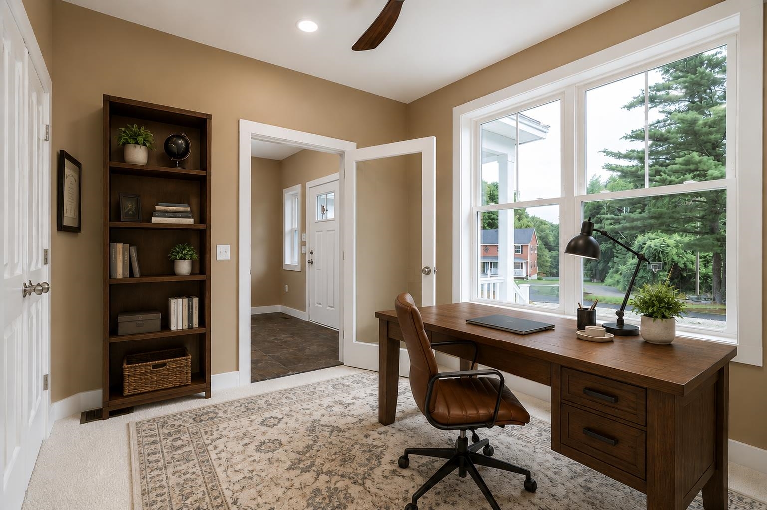 main property photo 17