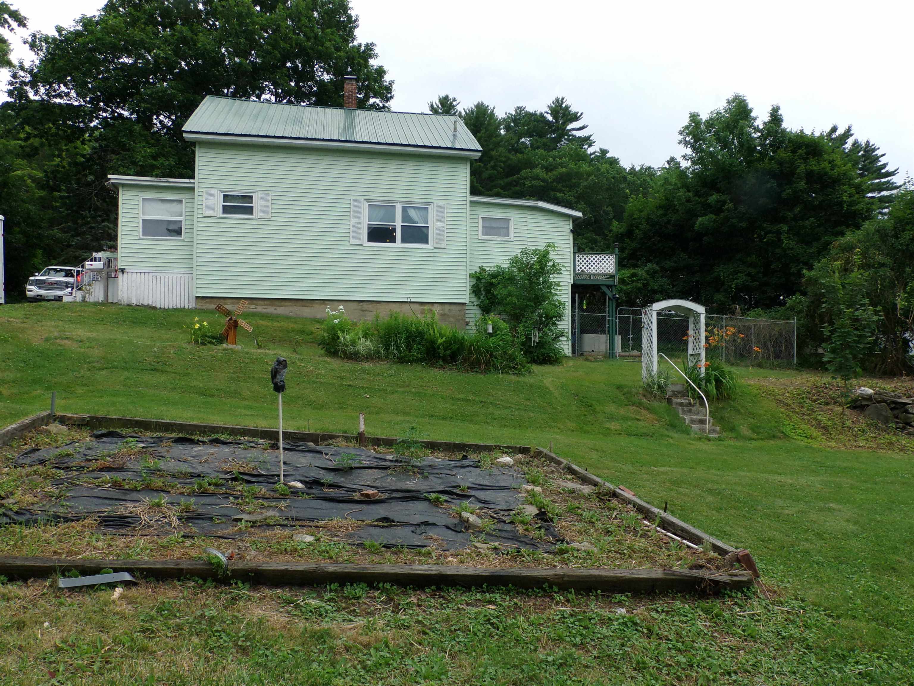 main property photo 48