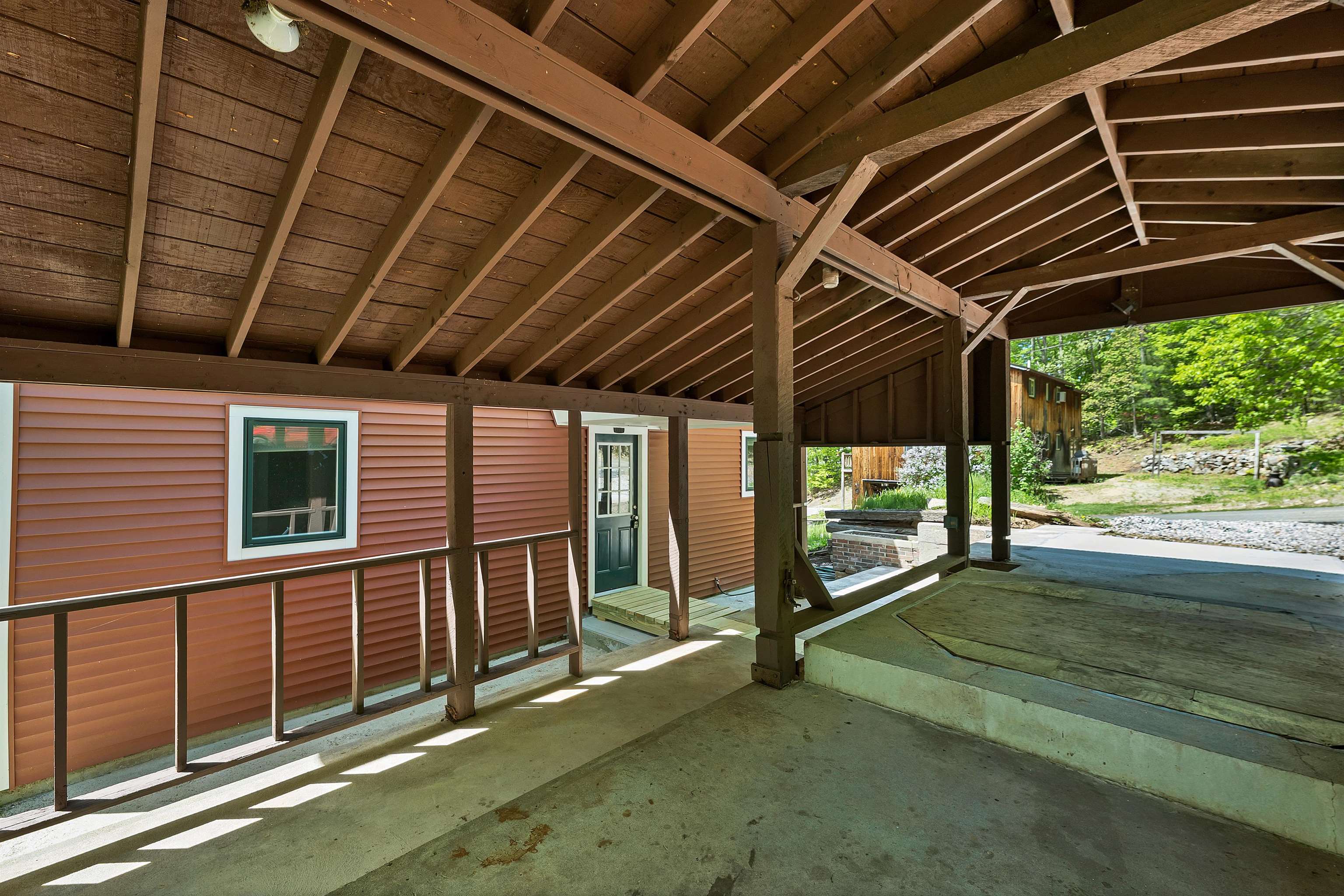 main property photo 48