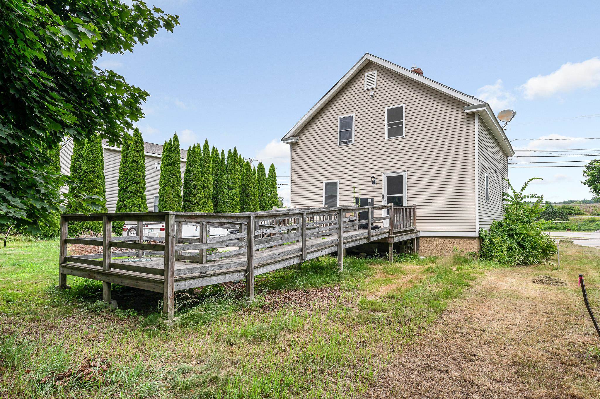 main property photo 22