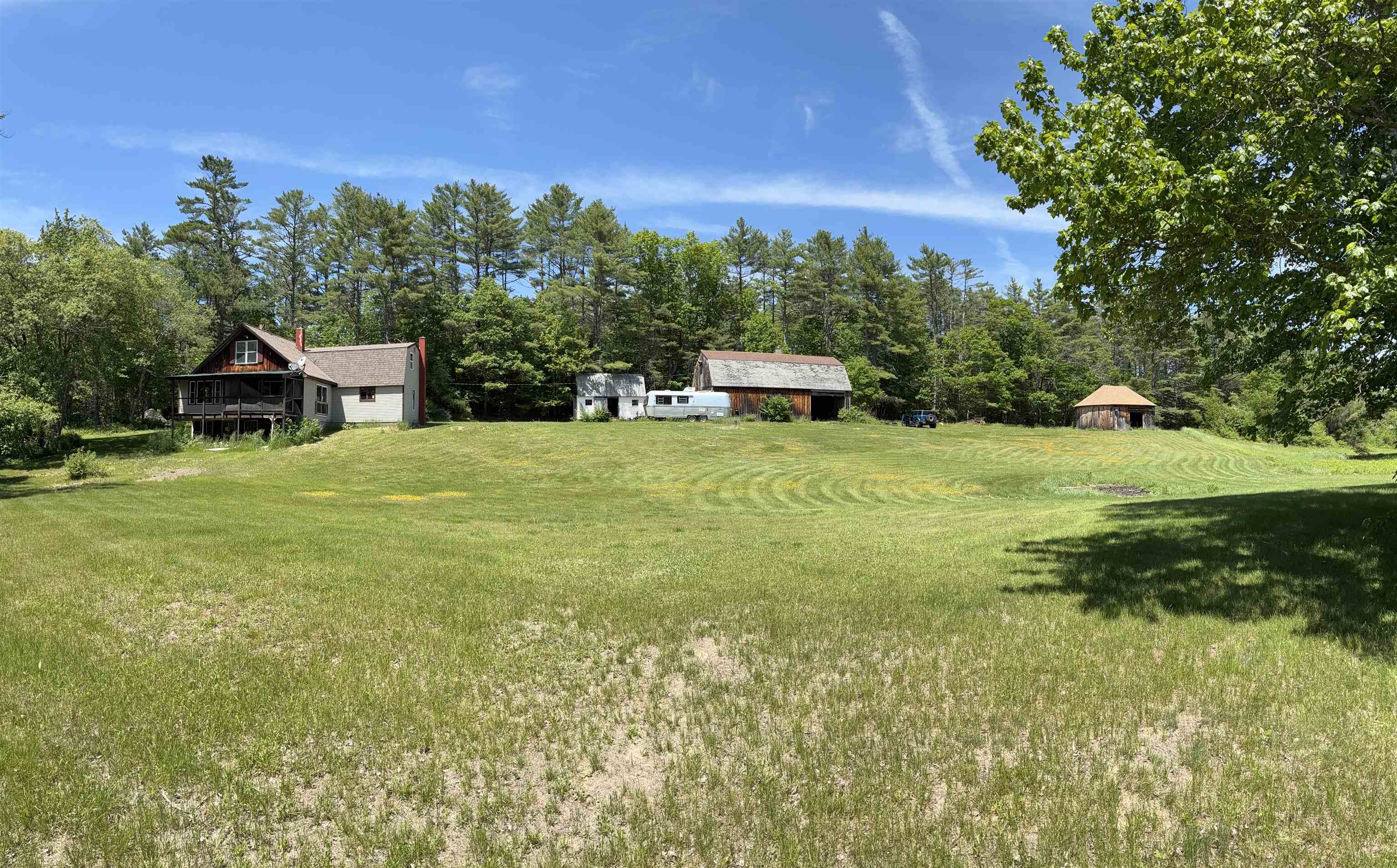 main property photo 11