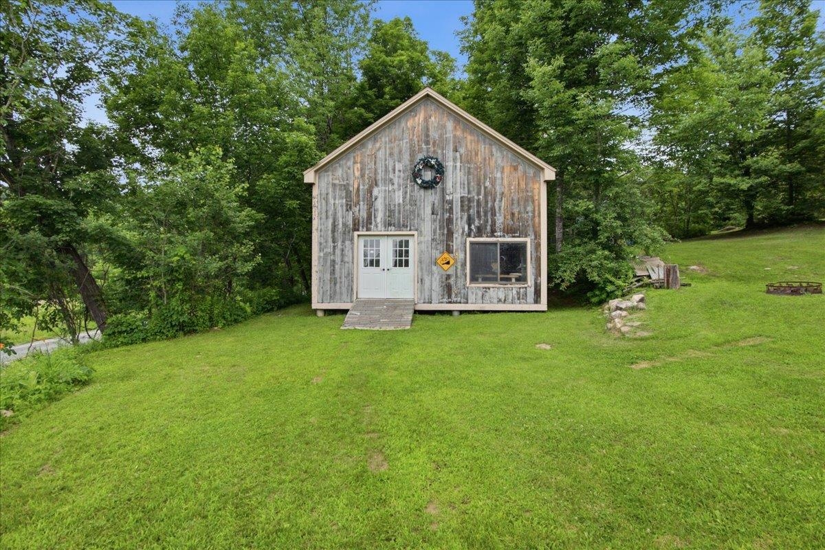 main property photo 38