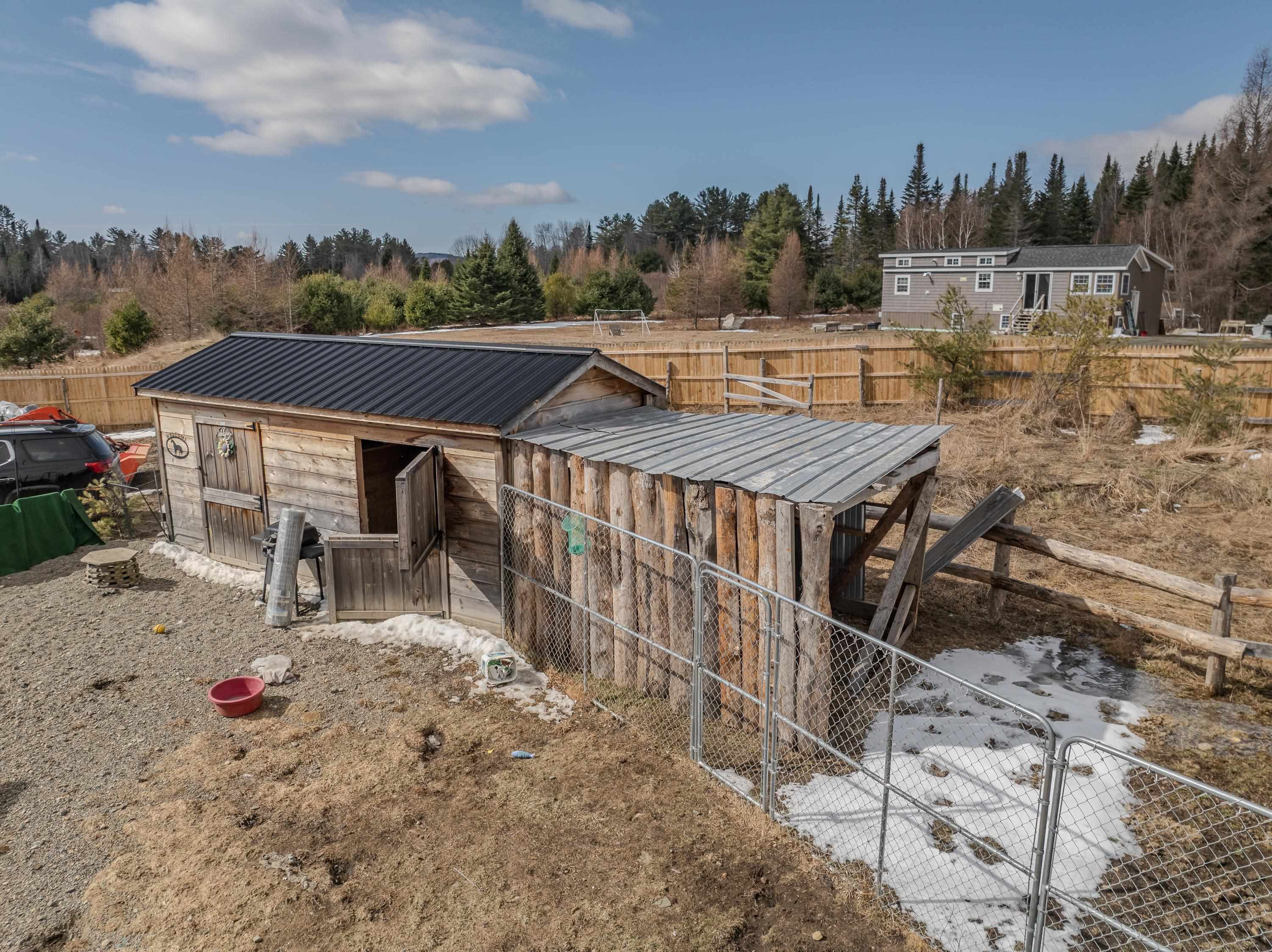 main property photo 45