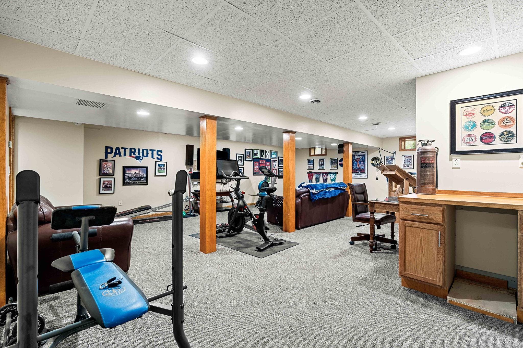 main property photo 27