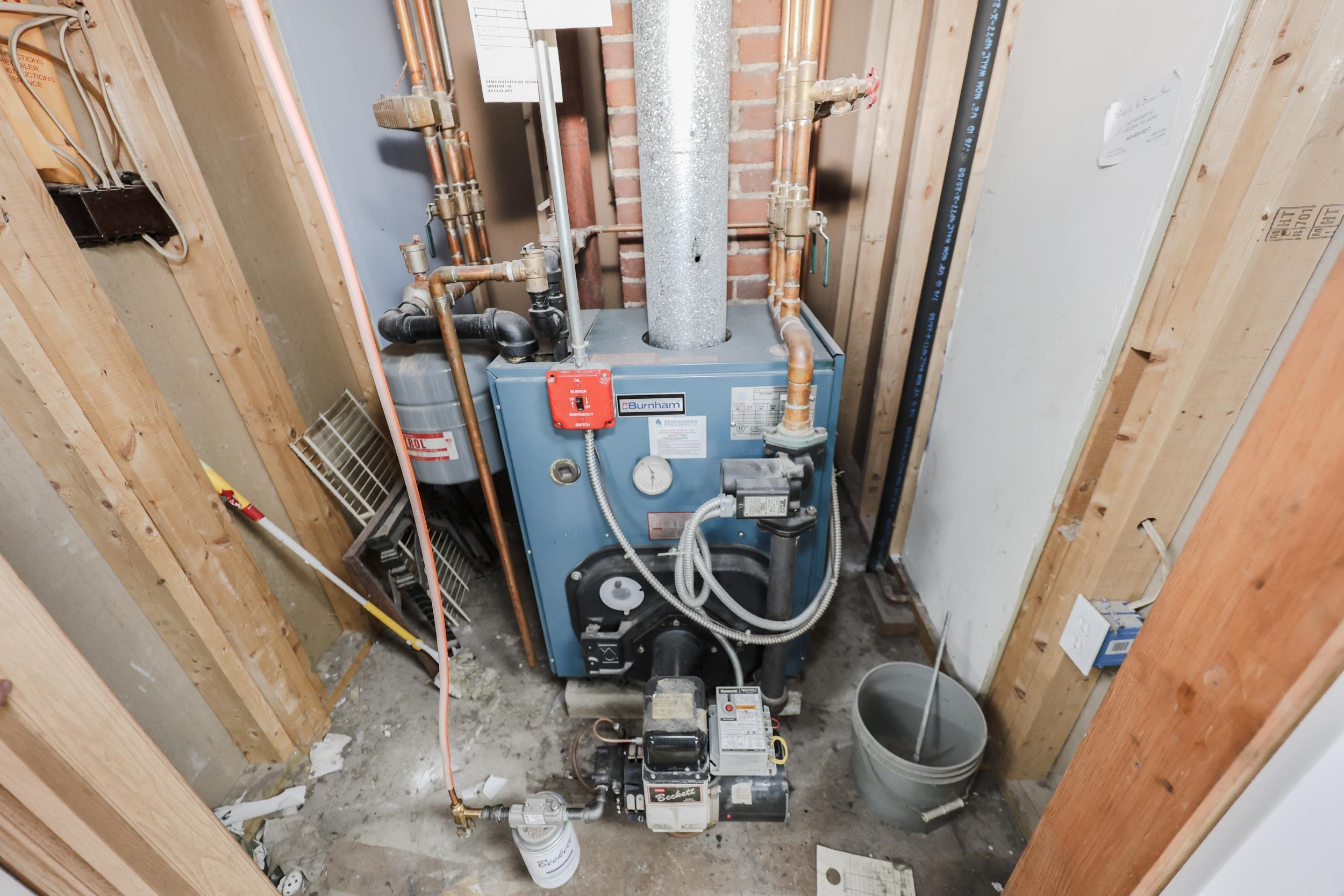 main property photo 31