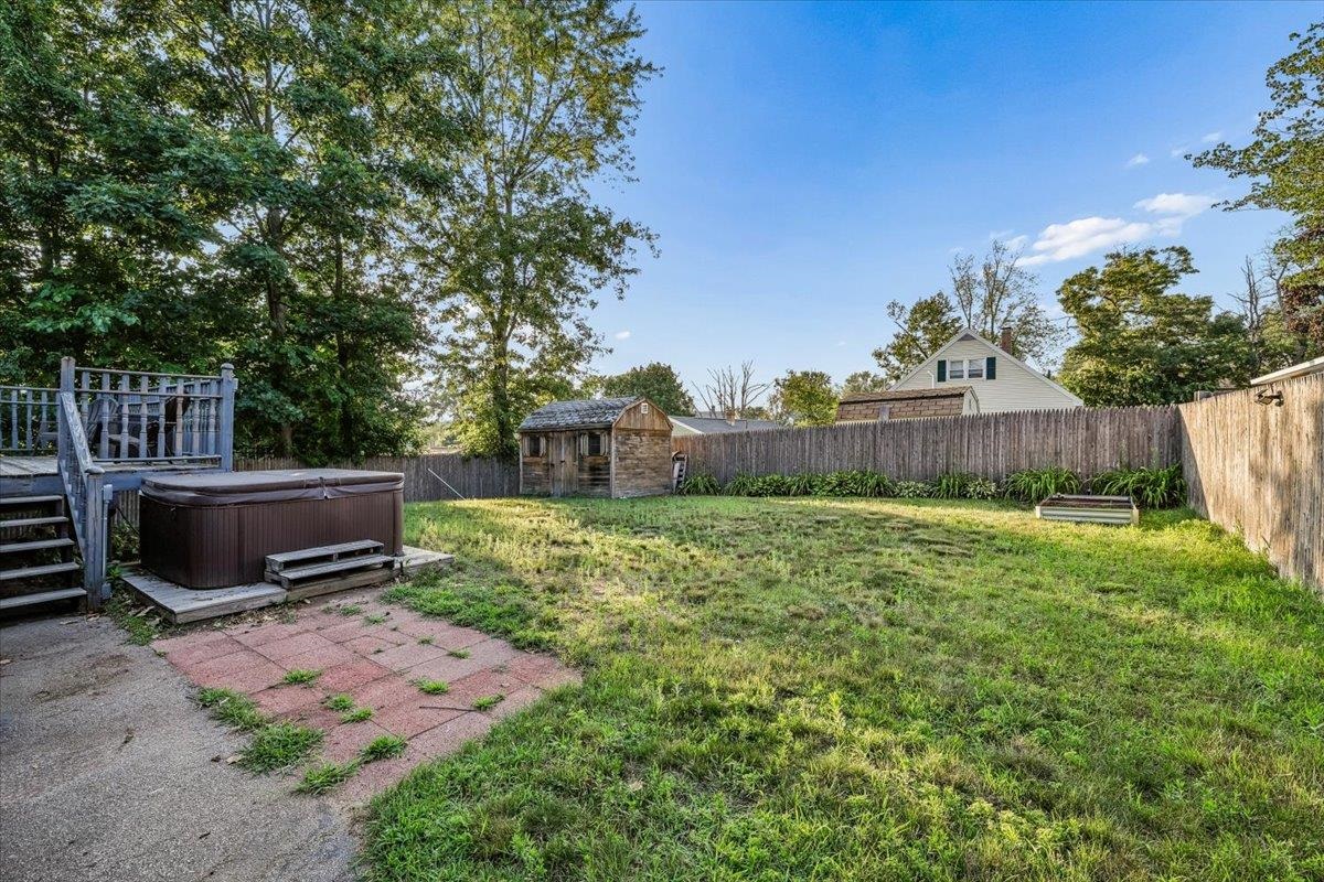 main property photo 43