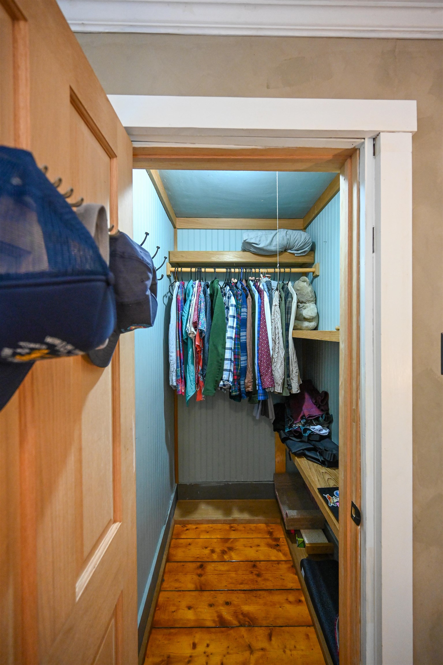 main property photo 28