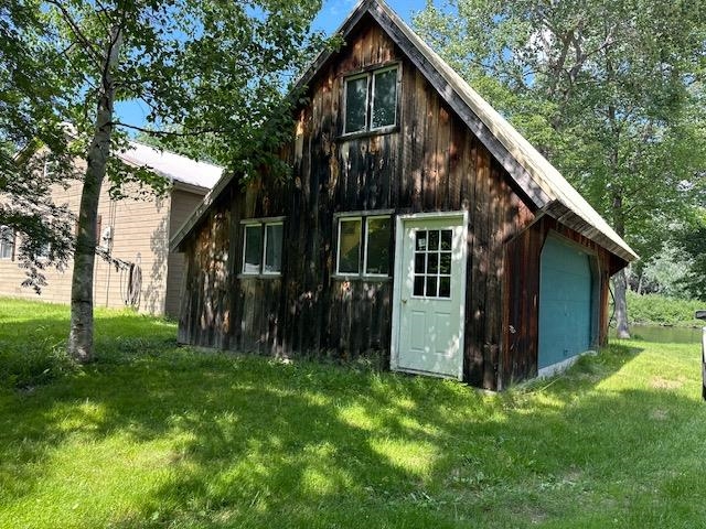 main property photo 27