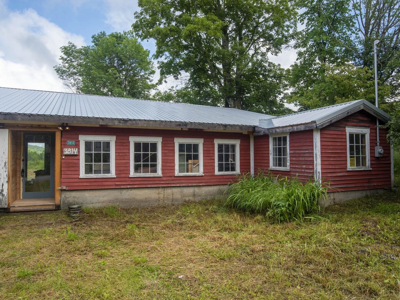 main property photo 8