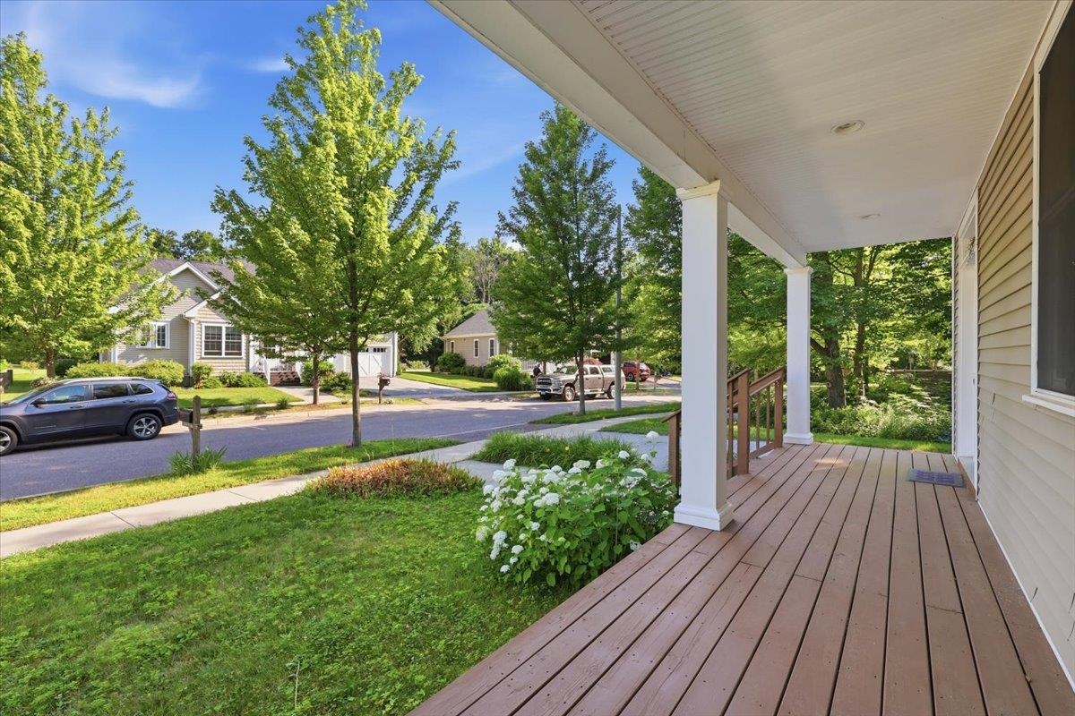 main property photo 54