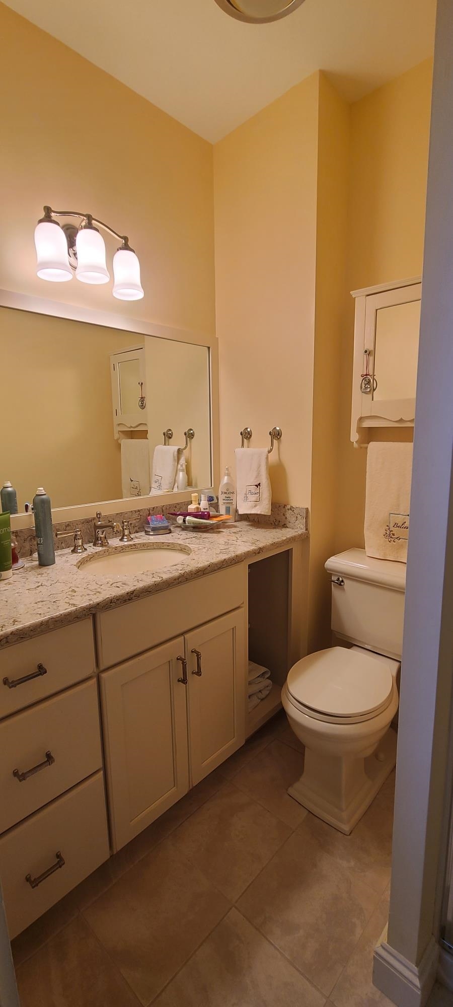 main property photo 7