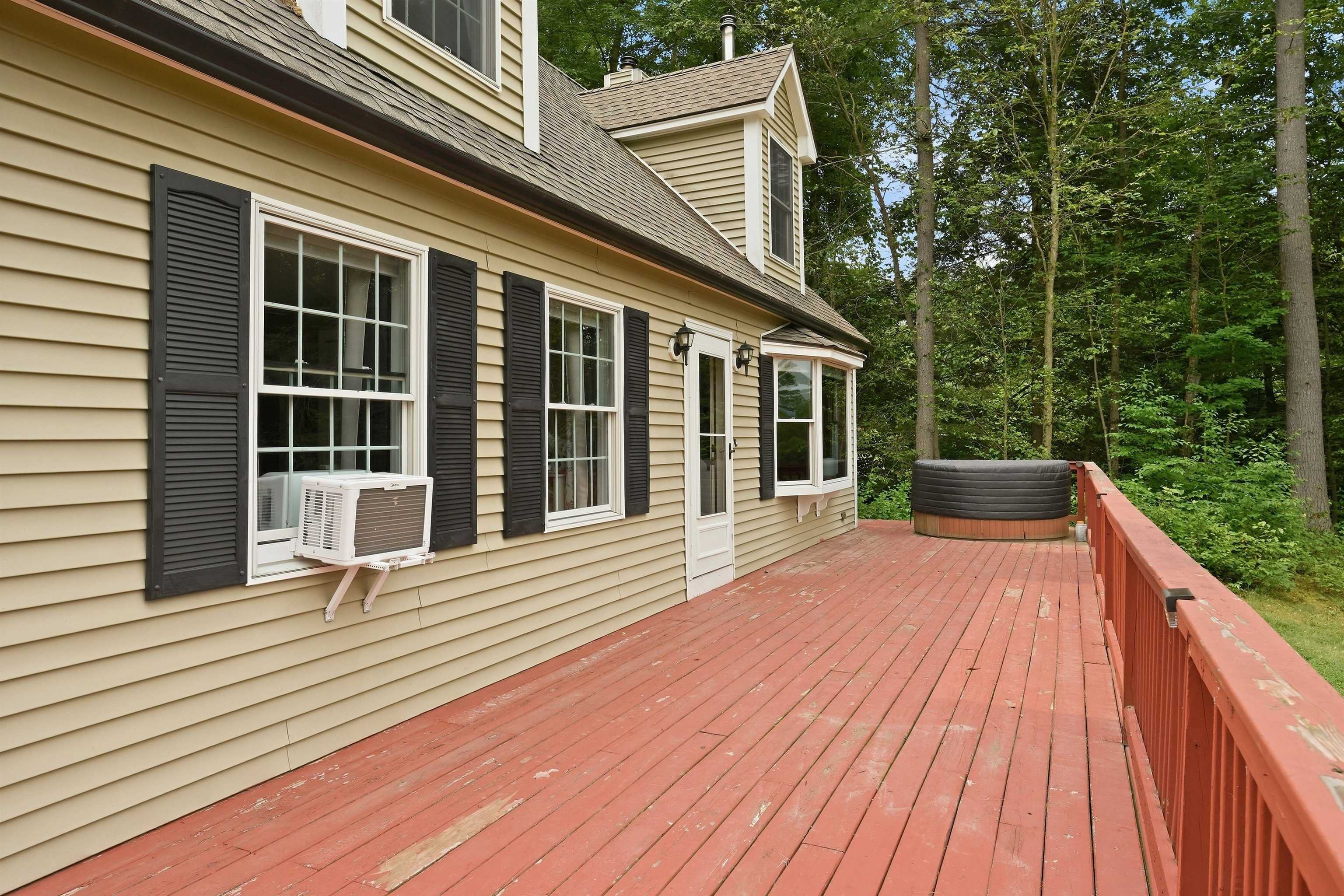main property photo 13