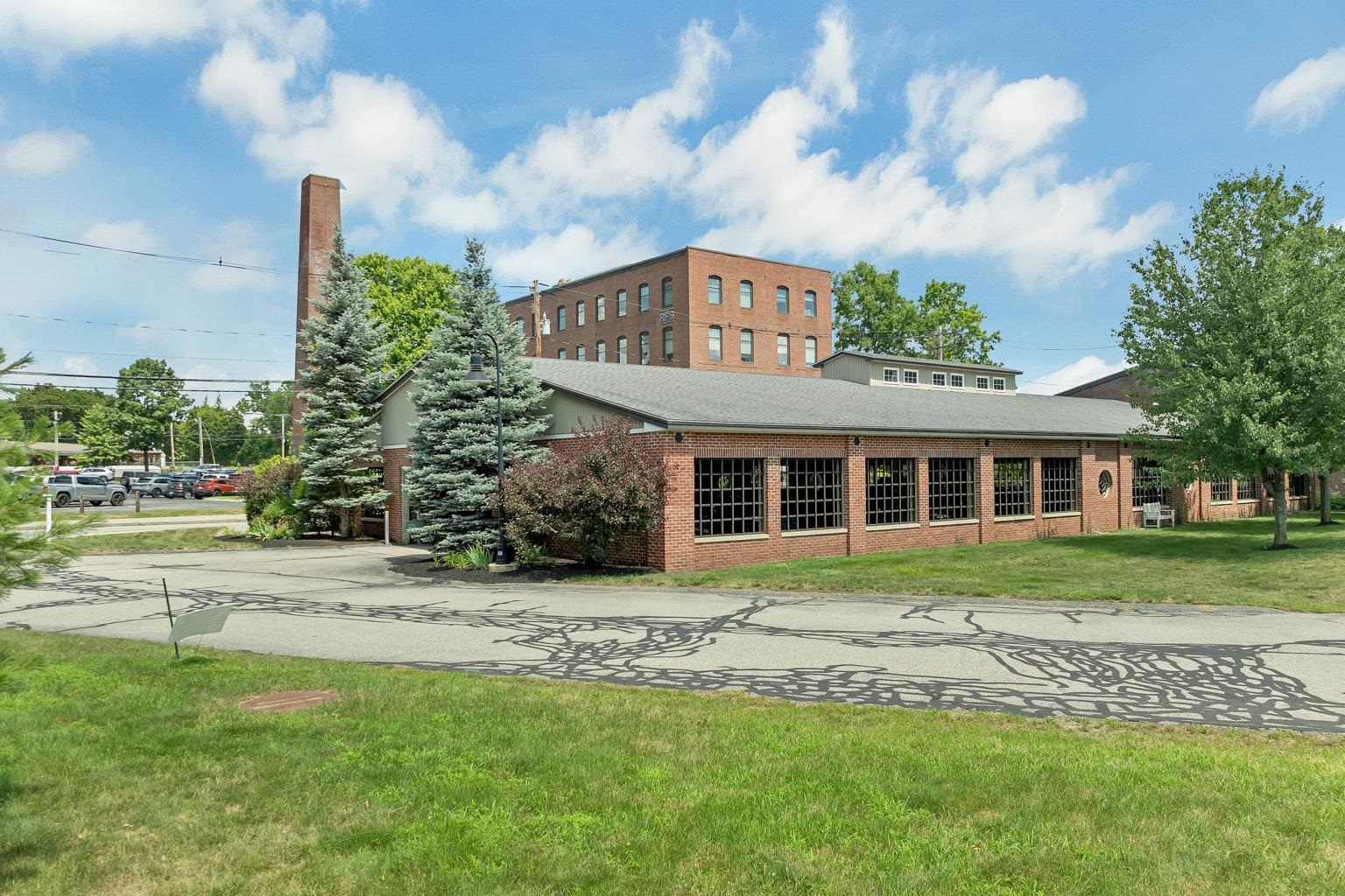 main property photo 45