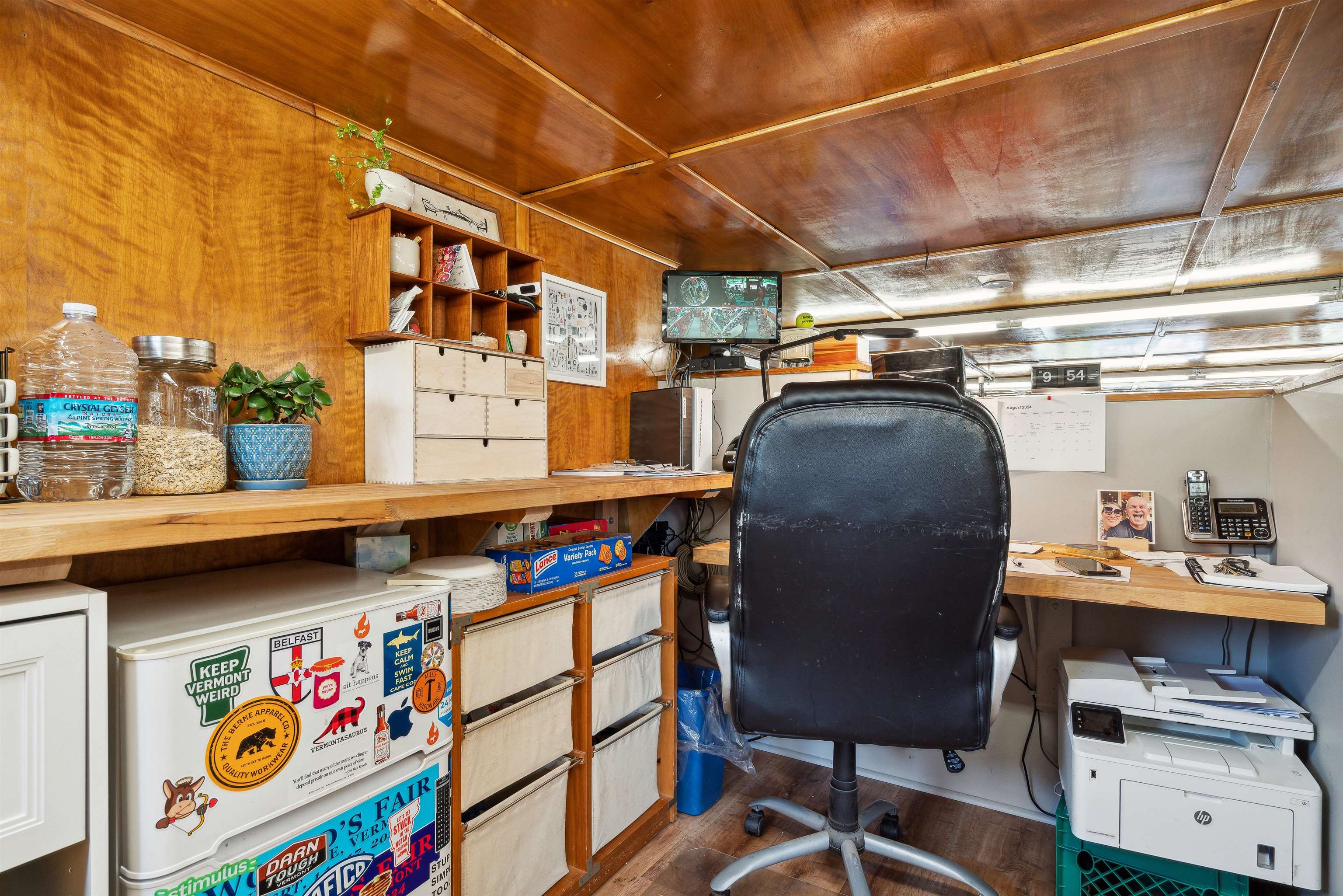 main property photo 28