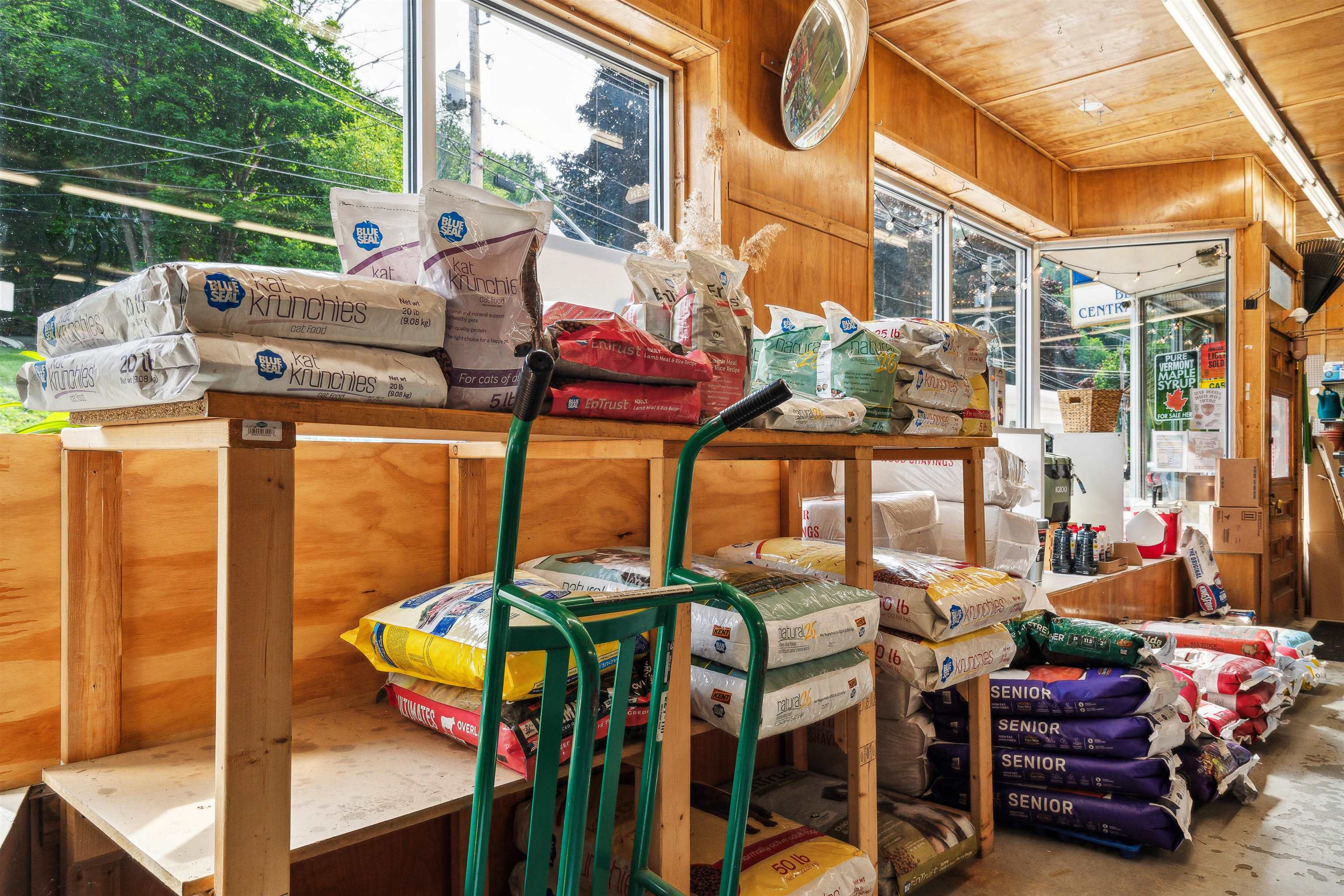 main property photo 8