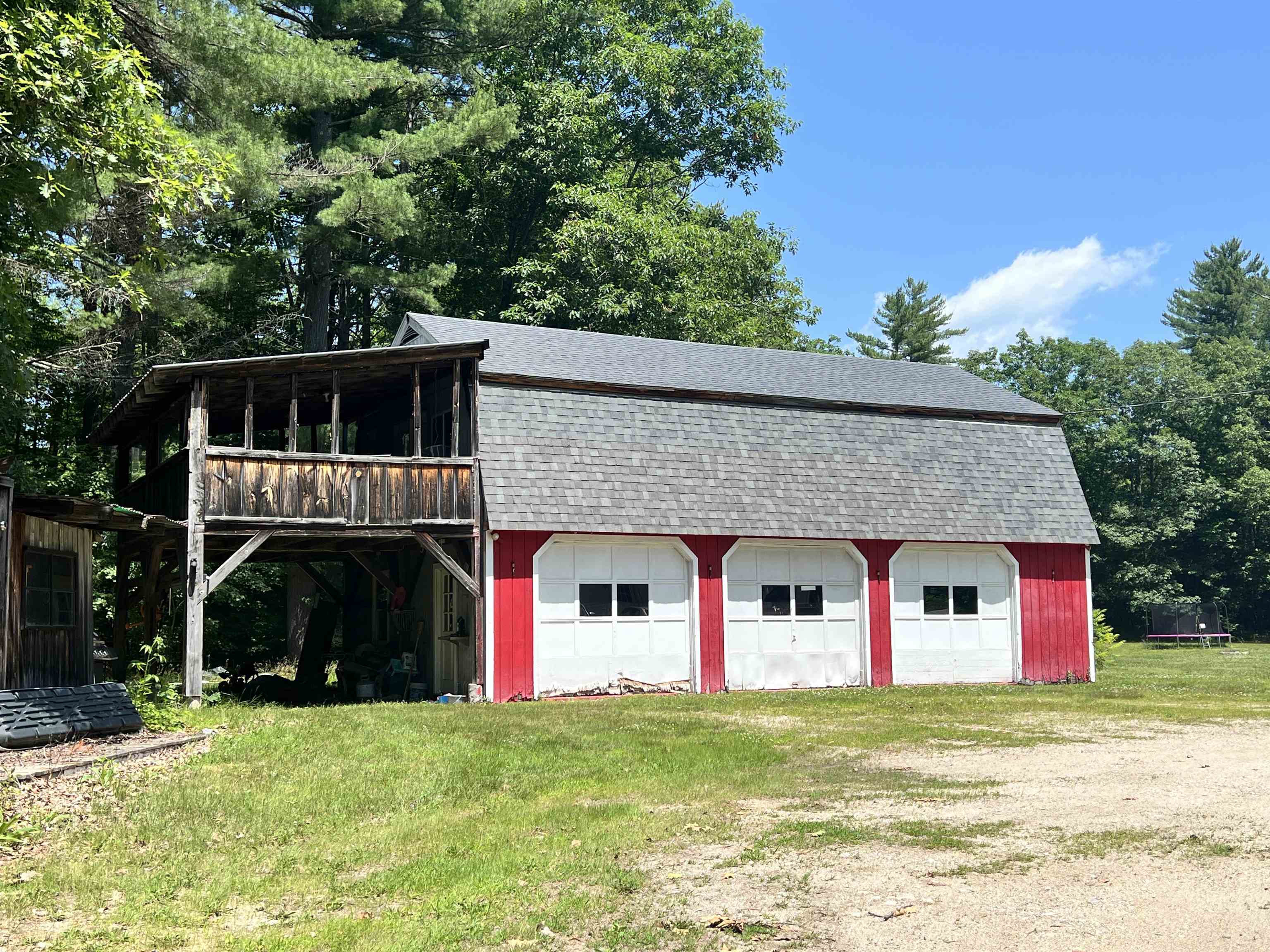 main property photo 24
