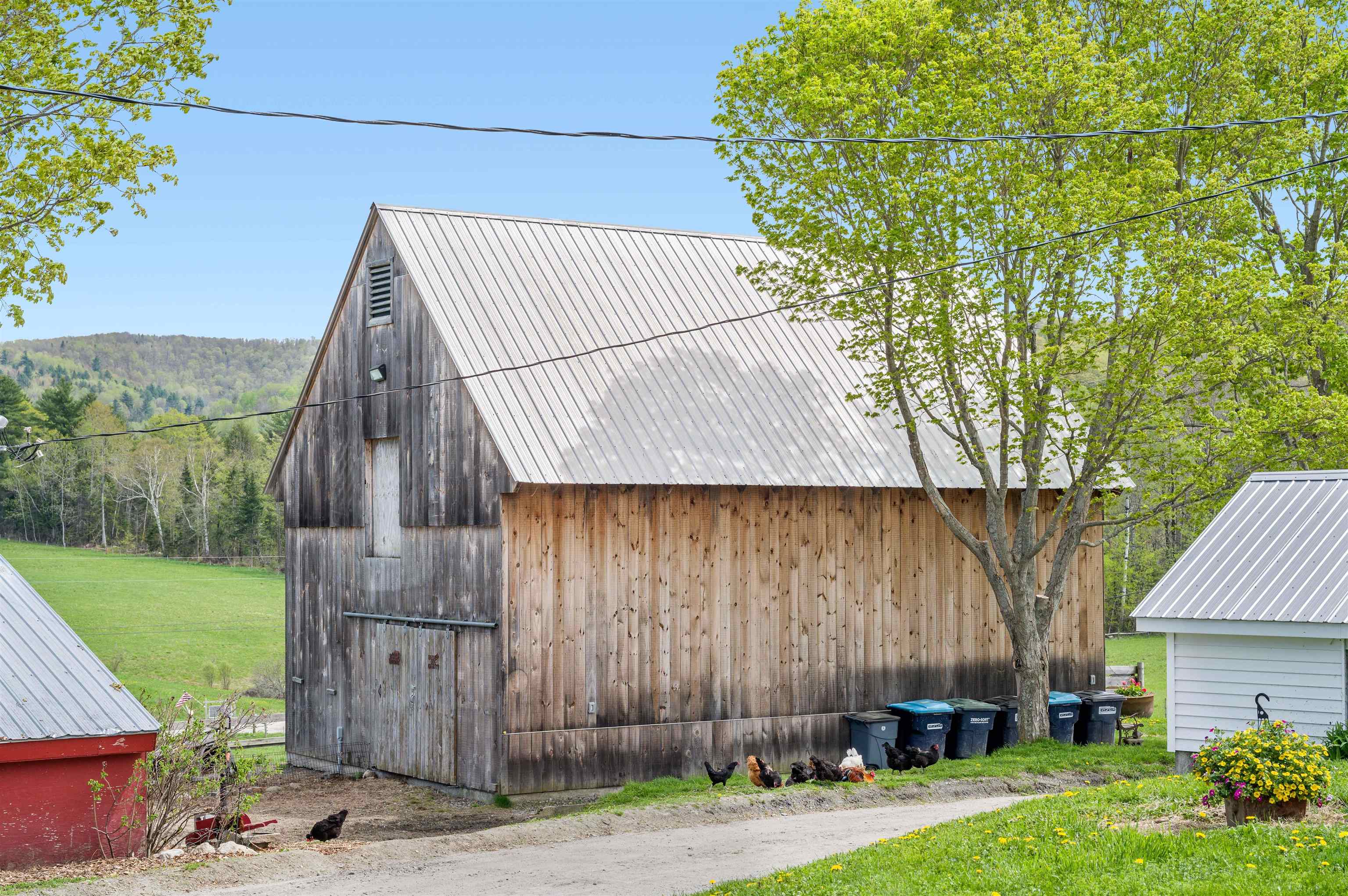 main property photo 48