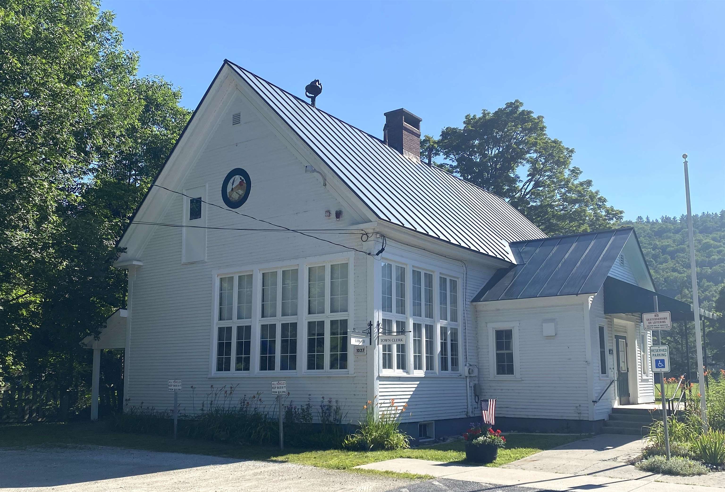 main property photo 13