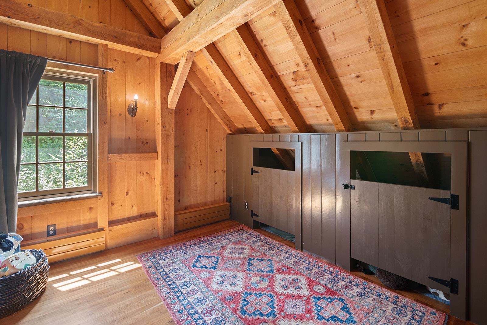 main property photo 40
