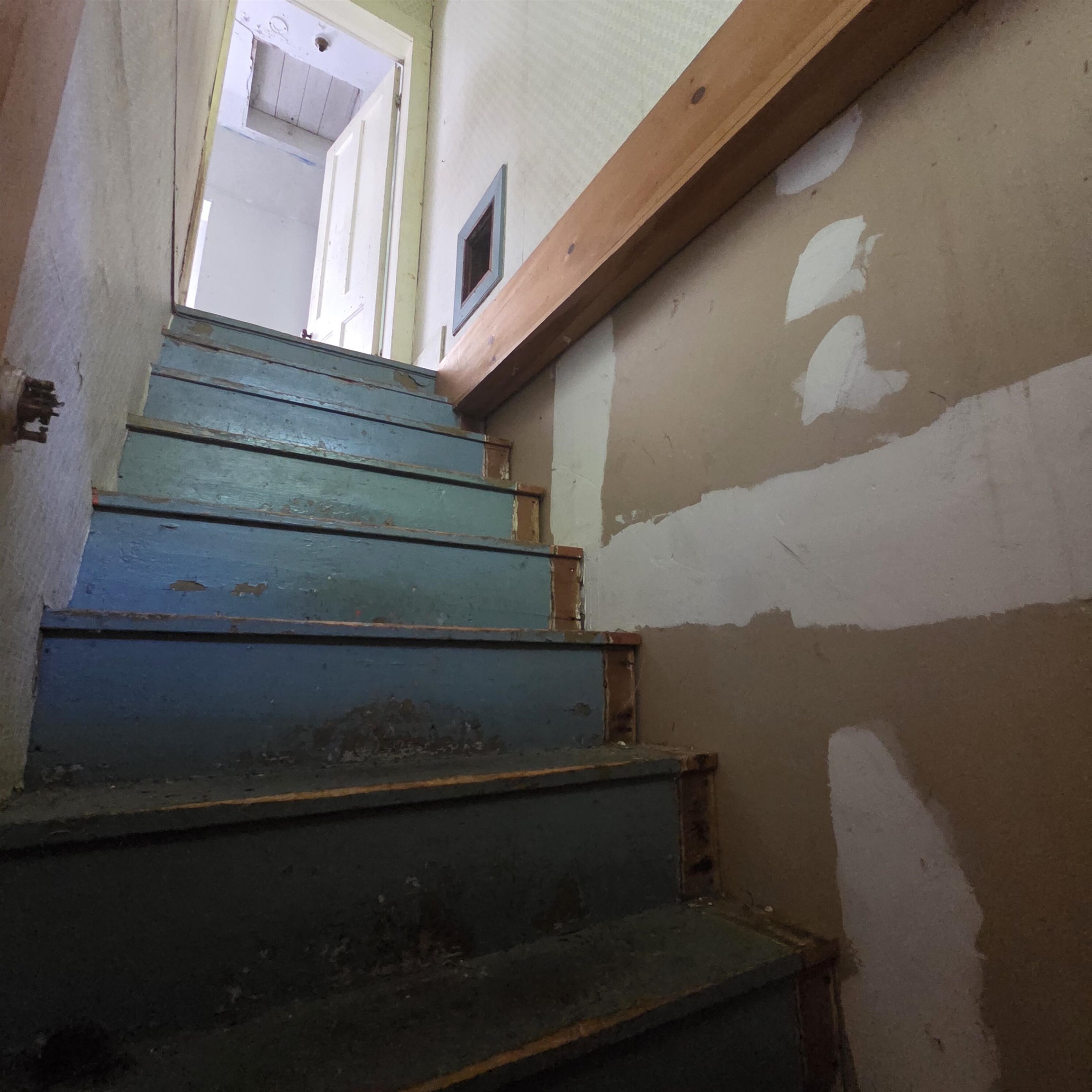 main property photo 9