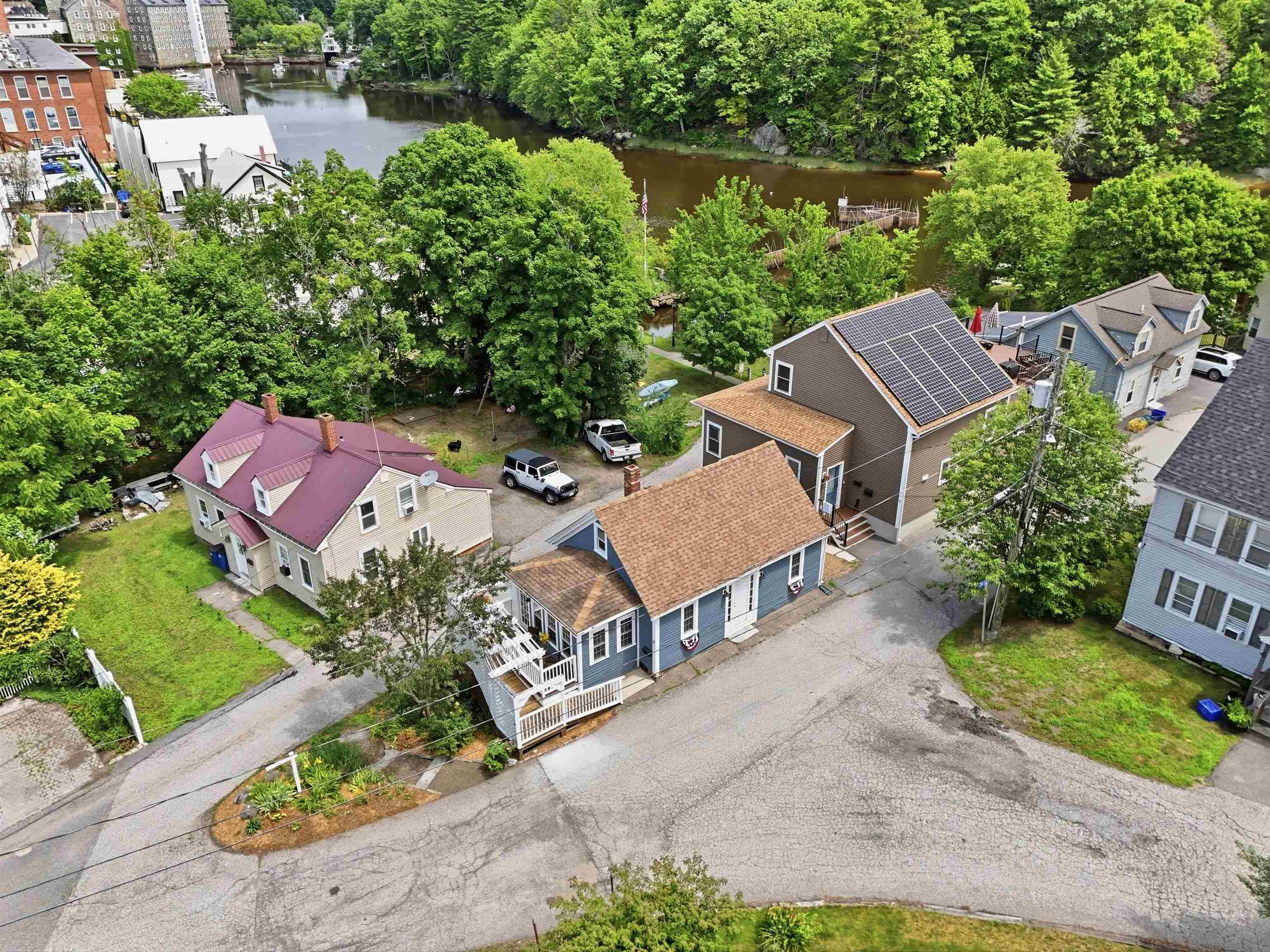 main property photo 26
