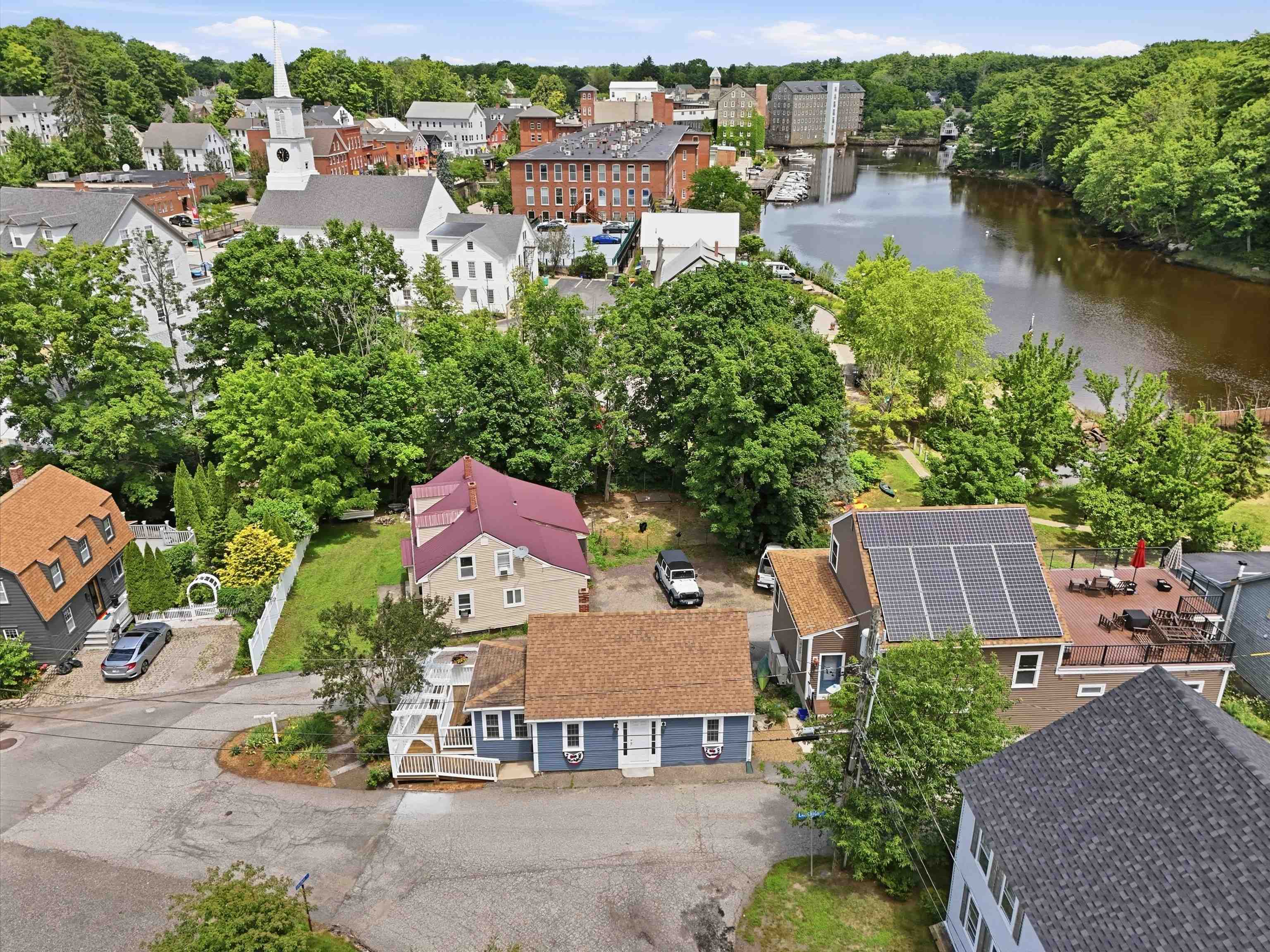 main property photo 27