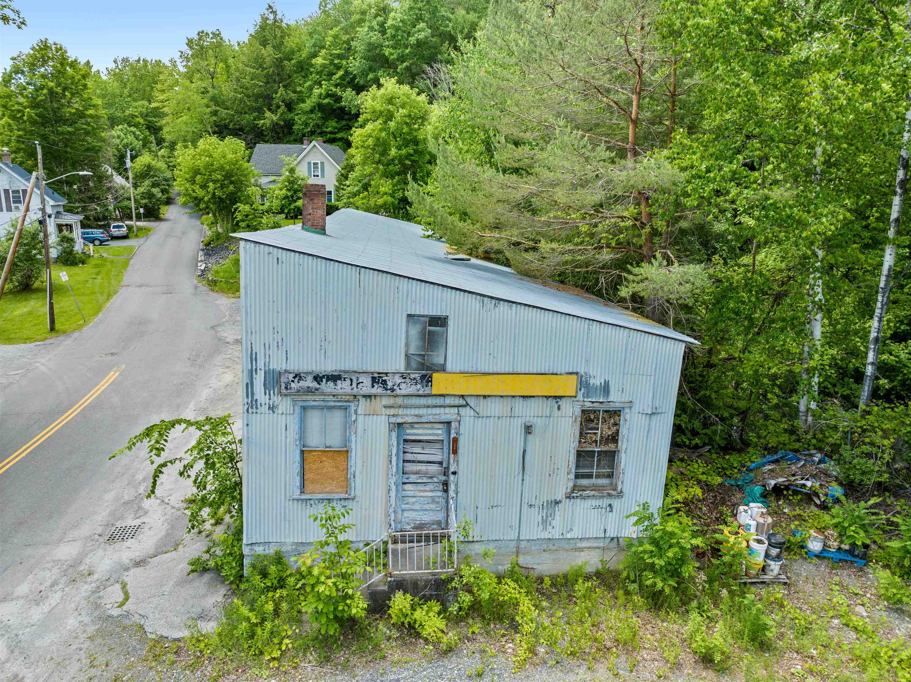 main property photo 10