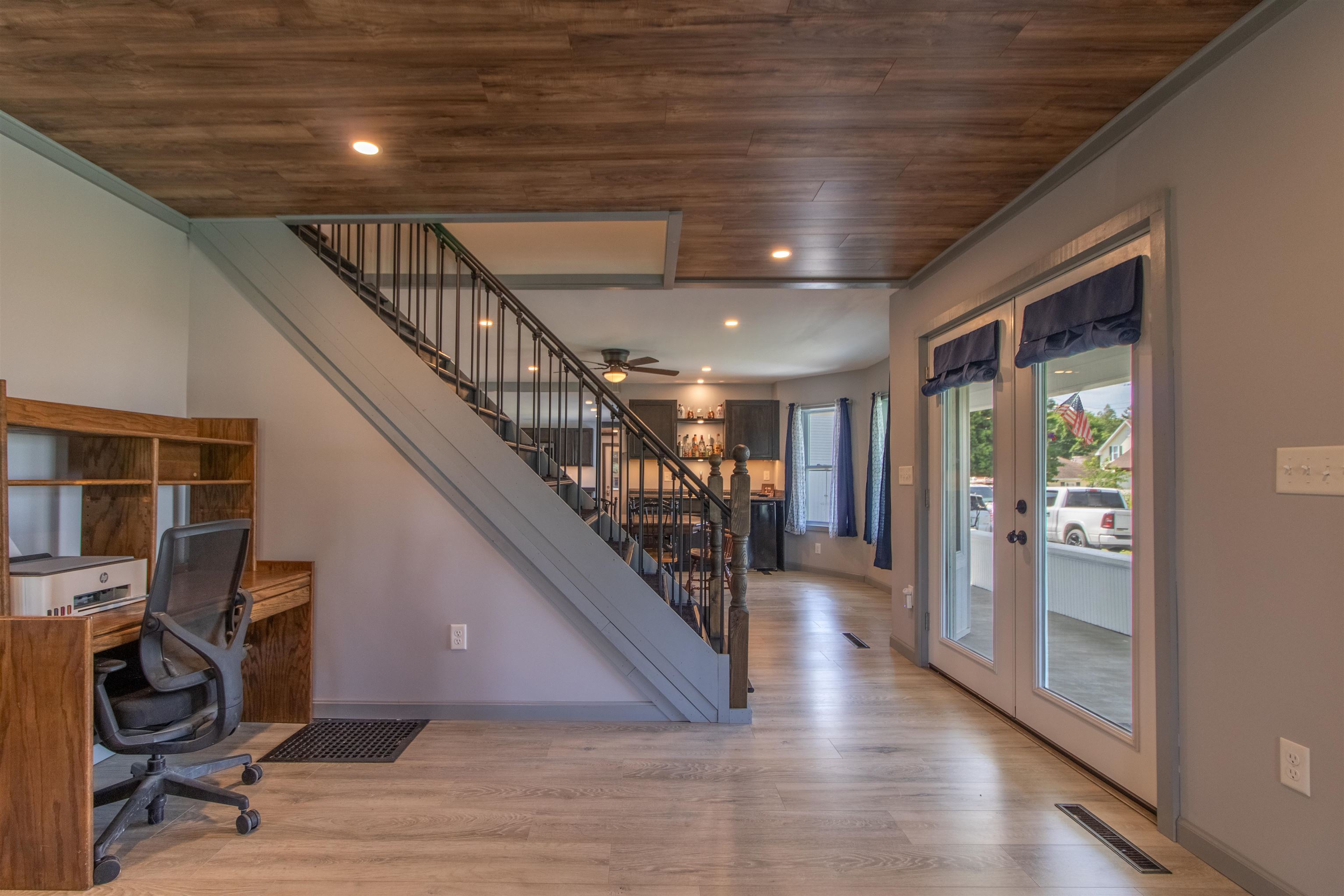 main property photo 22