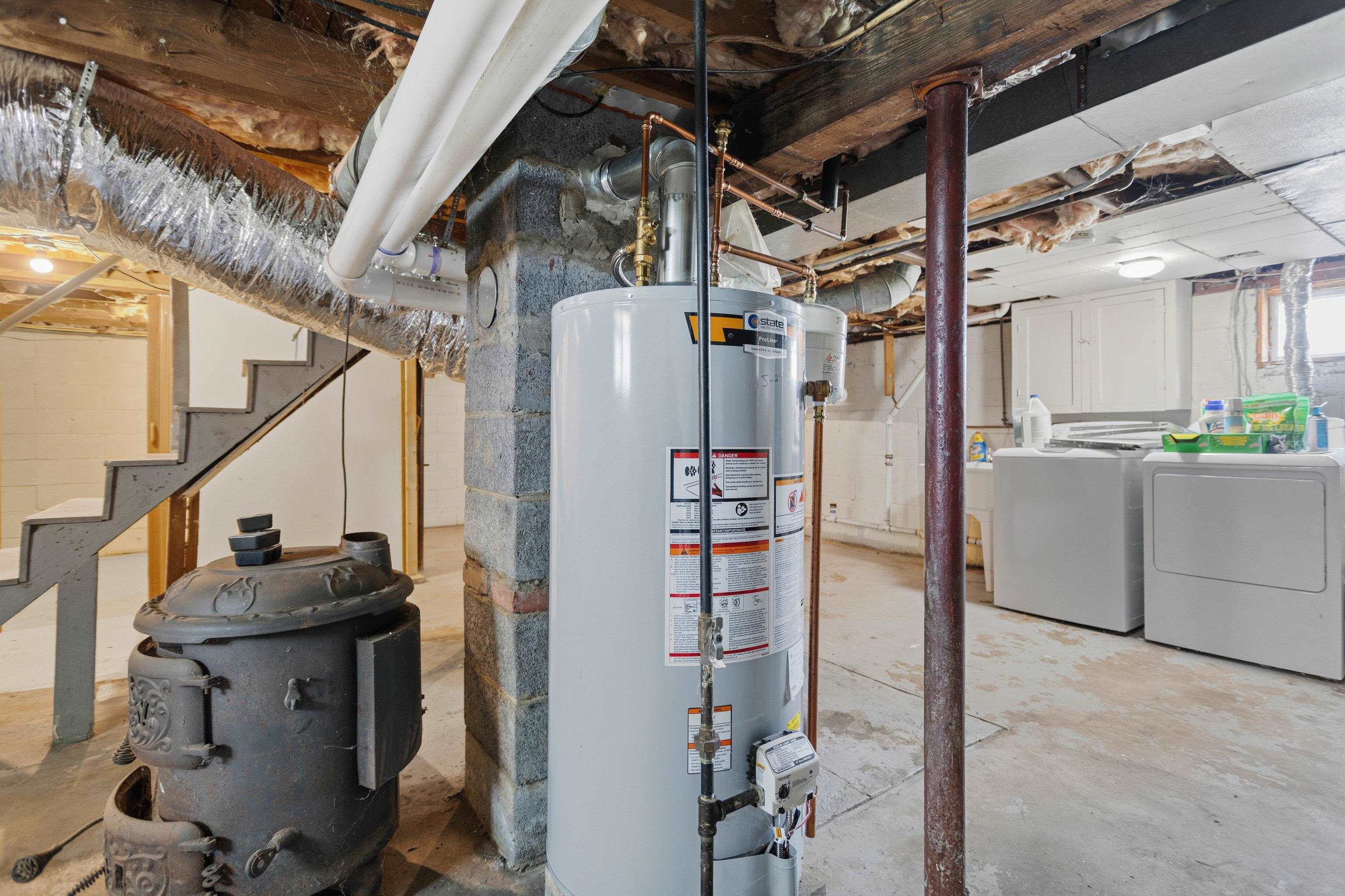 main property photo 32