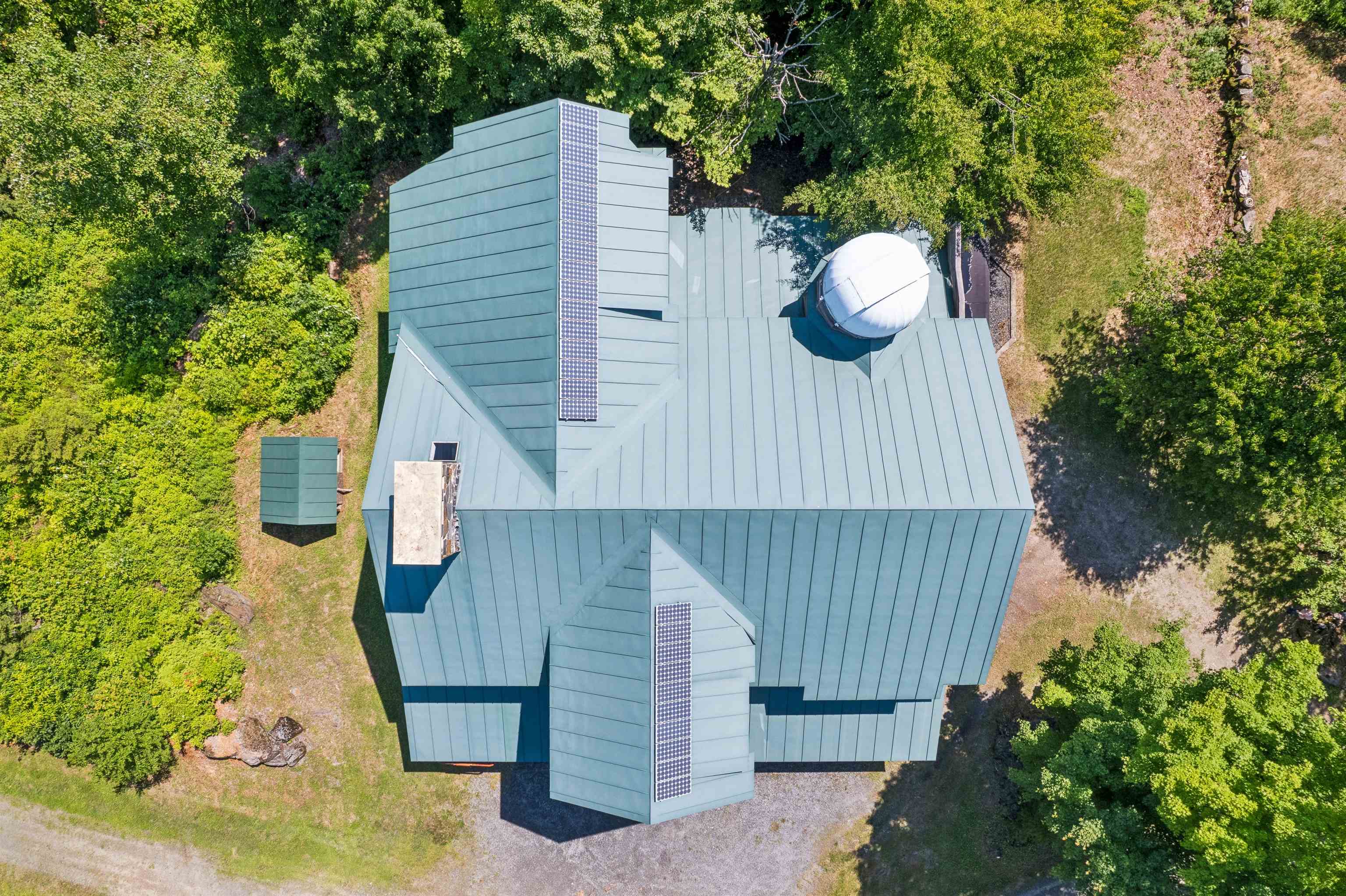 main property photo 49
